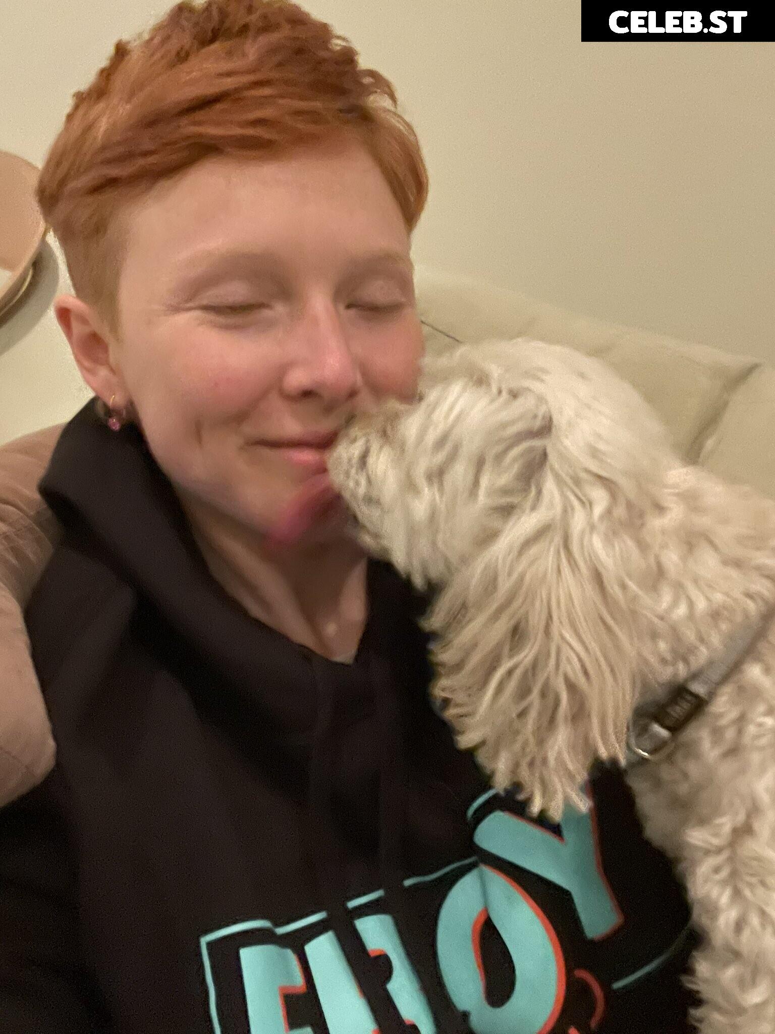 Molly Quinn Image 22959296