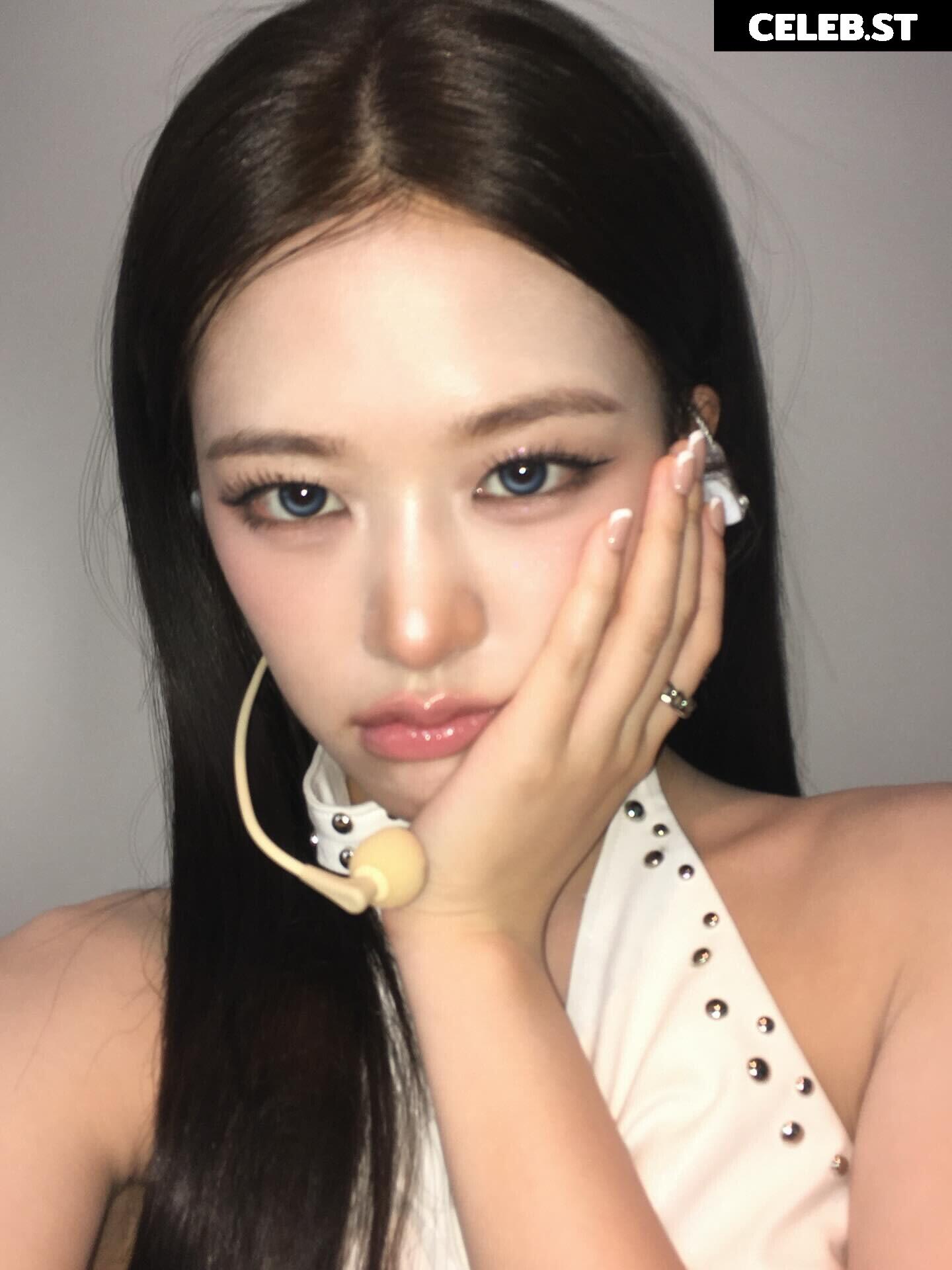 An Yujin 안유진 | (An) IVE Image 22959229