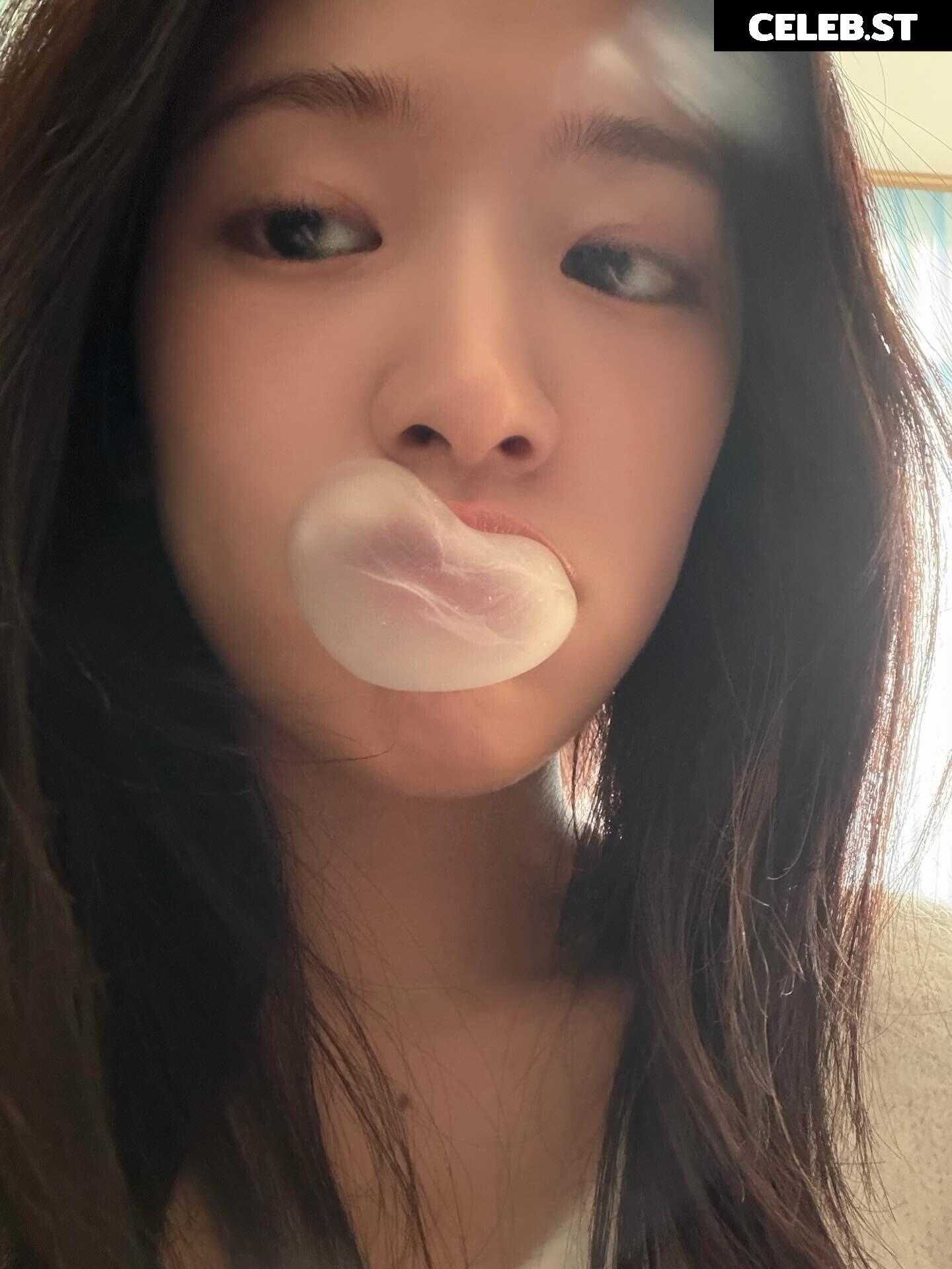 An Yujin 안유진 | (An) IVE Image 22959202