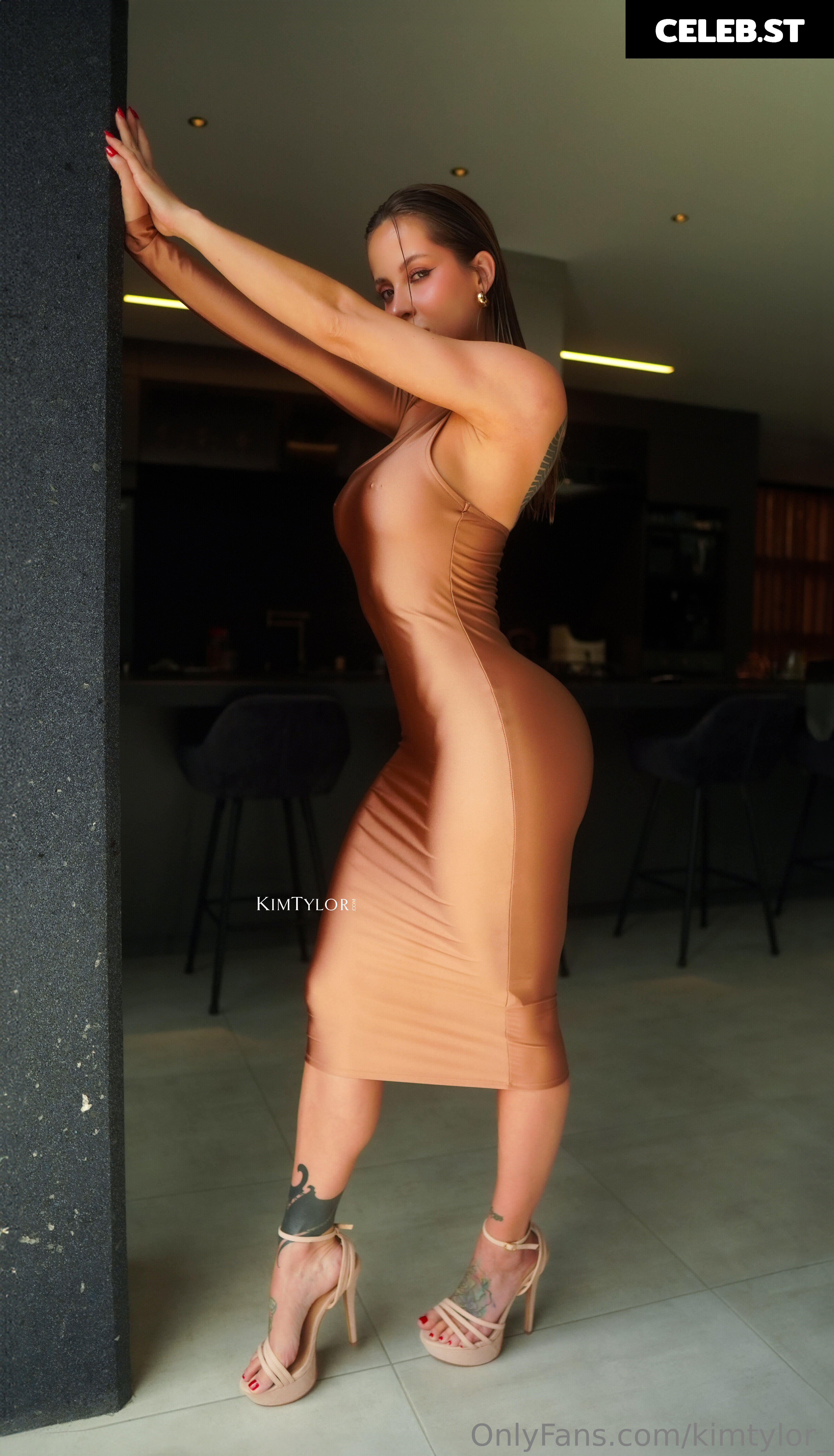 KimTylor Image 22975847