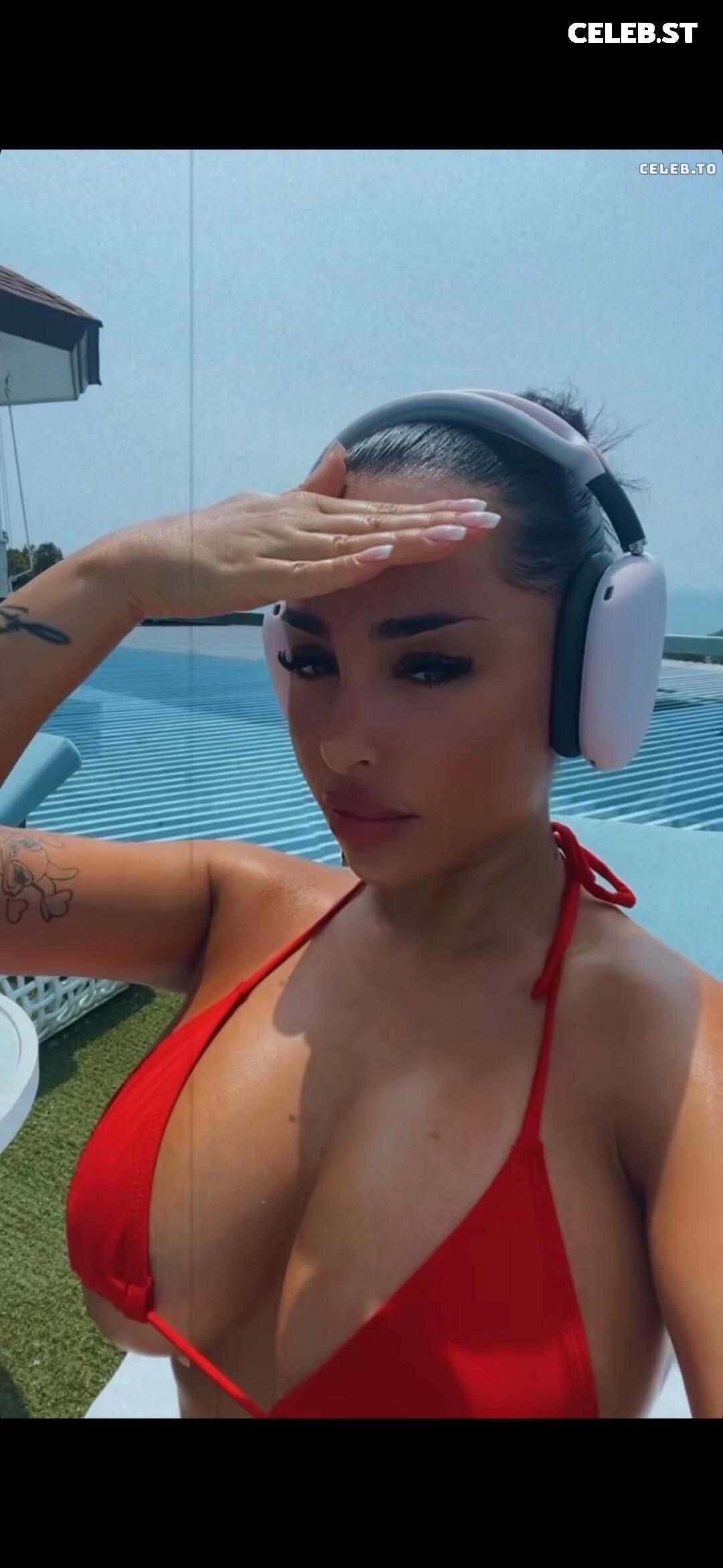 Maryscrib Image 2297637