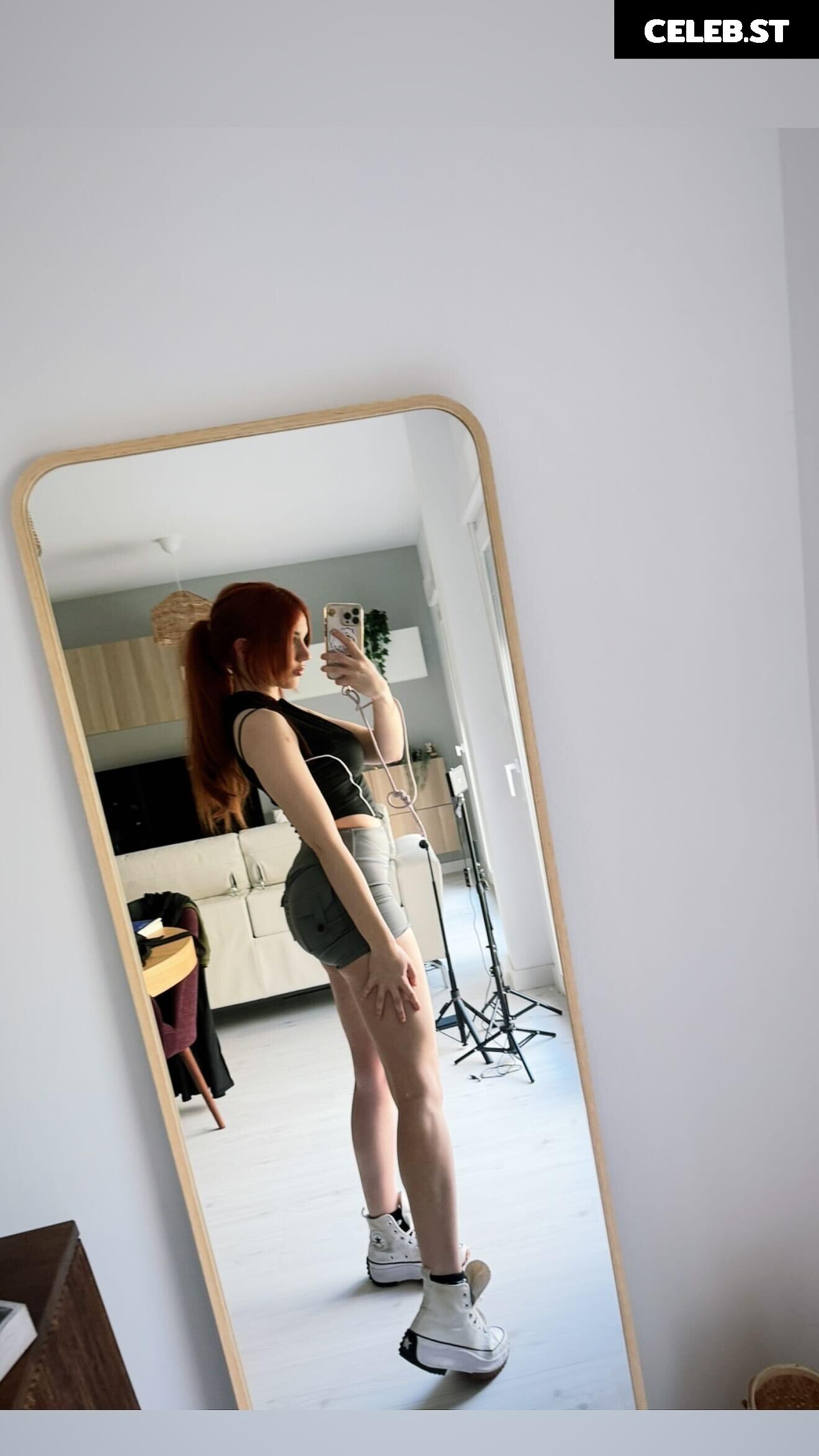 Zeling/Alicia/Zeiing Image 22948289
