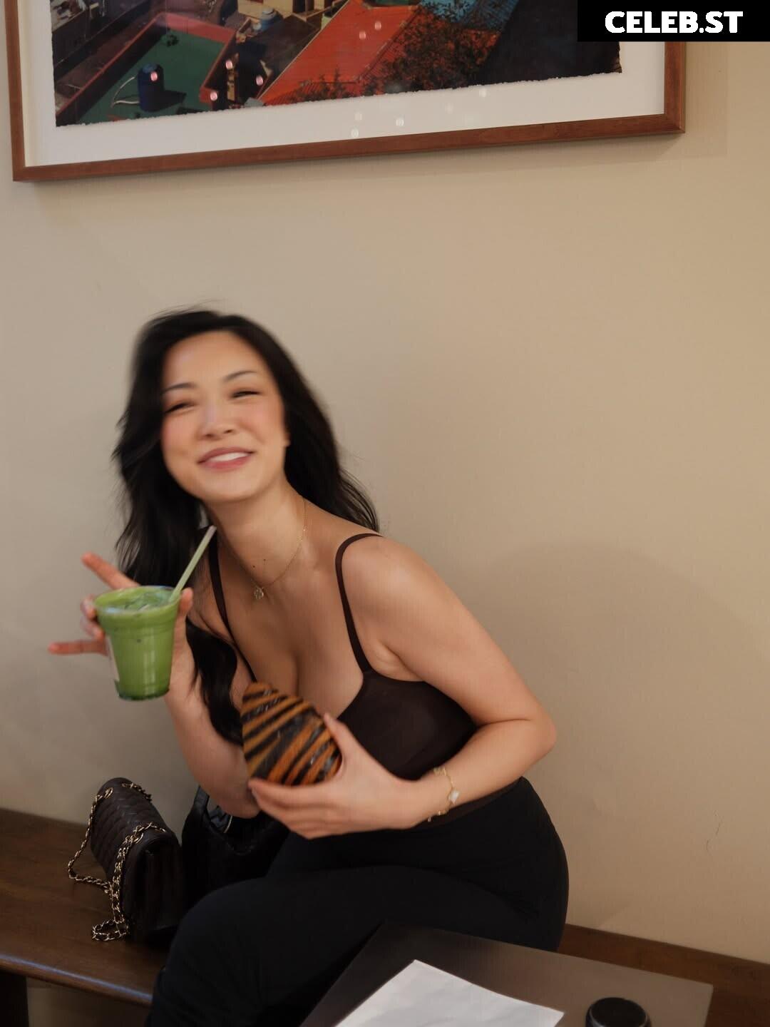 Kathryynn / Kathryn Tan Image 22944108