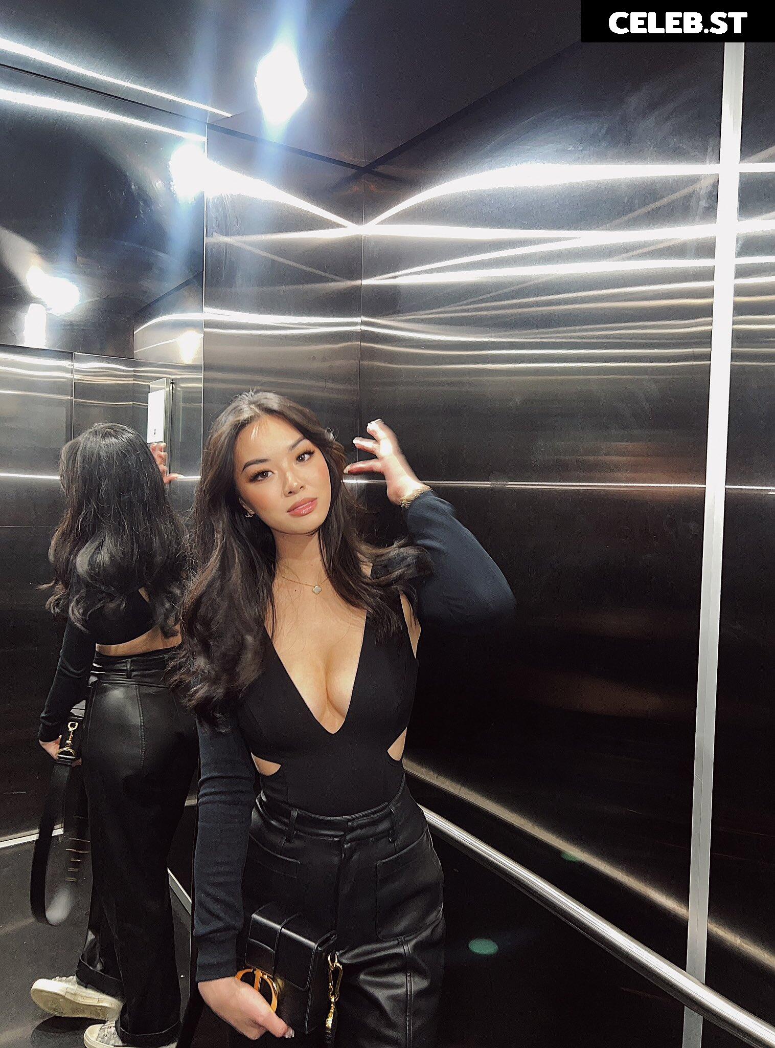 Kathryynn / Kathryn Tan Image 22944013