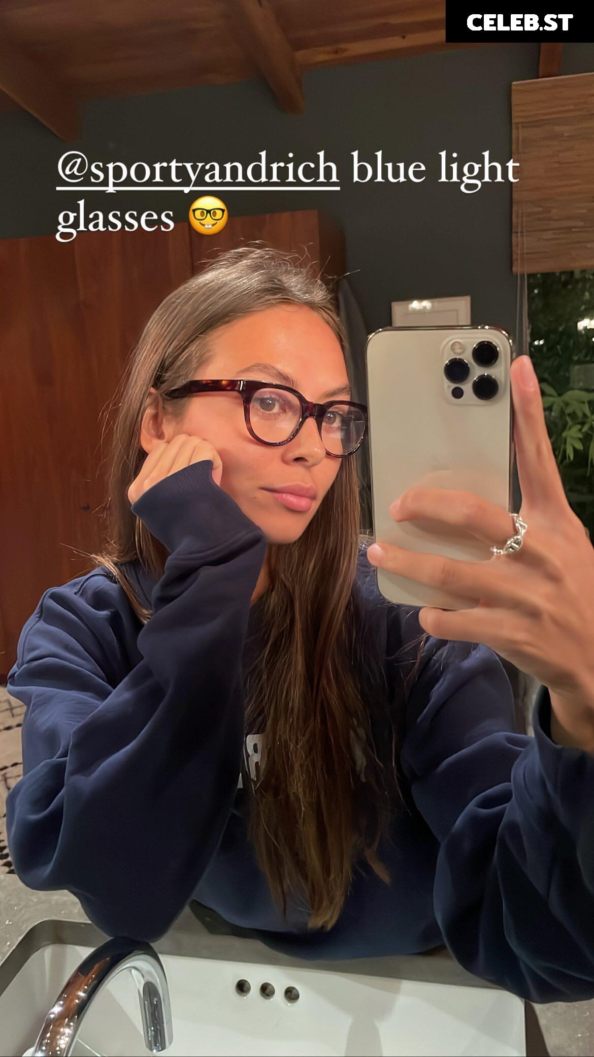 Emily Oberg / emilyoberg Image 22941061
