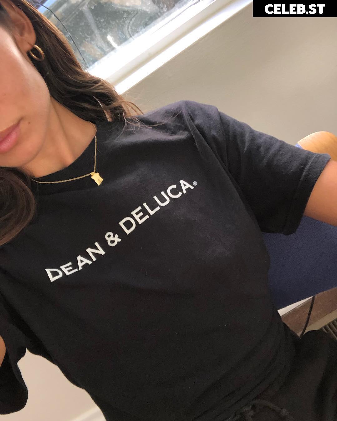 Emily Oberg / emilyoberg Image 22941051