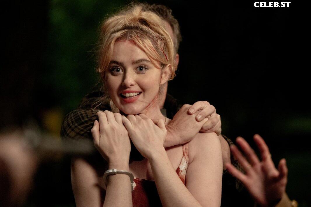 Kathryn Newton Image 22949773