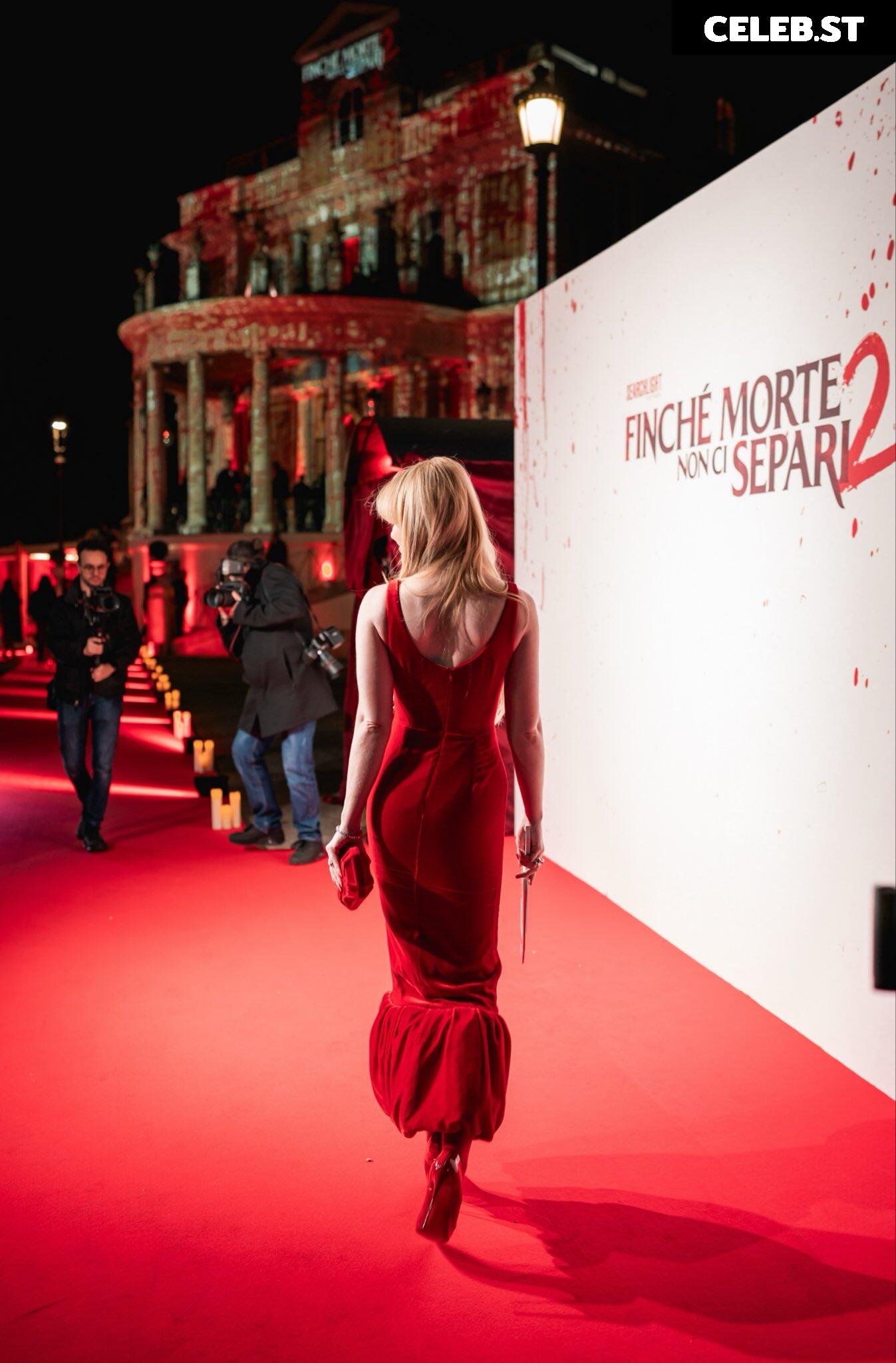 Kathryn Newton Image 22949696
