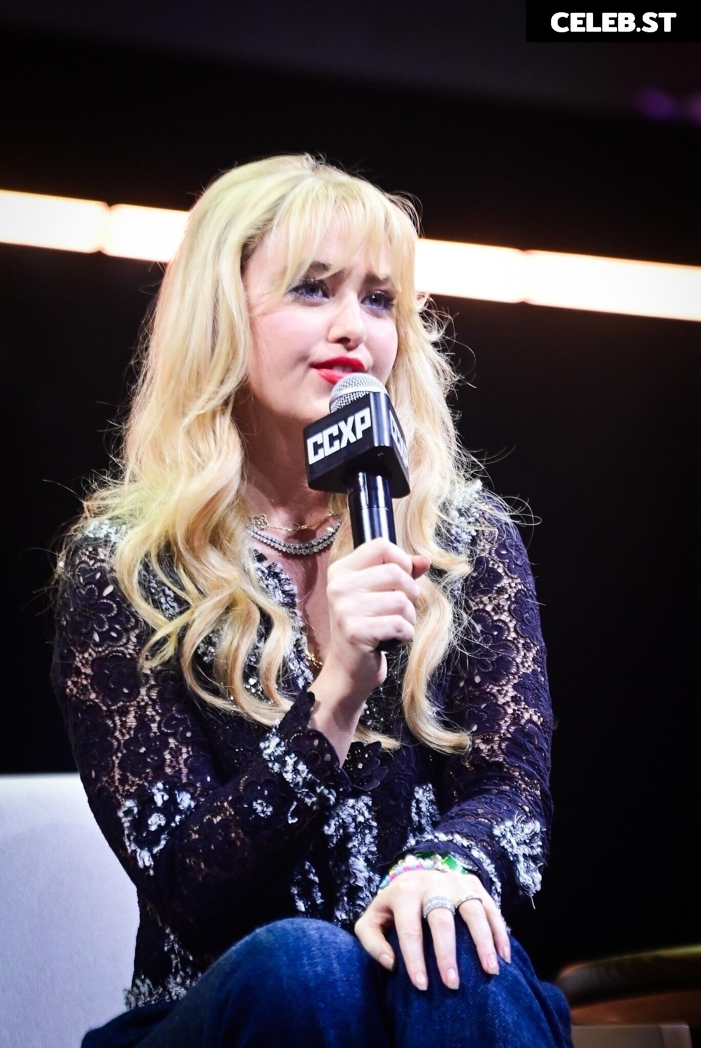 Kathryn Newton Image 22949098