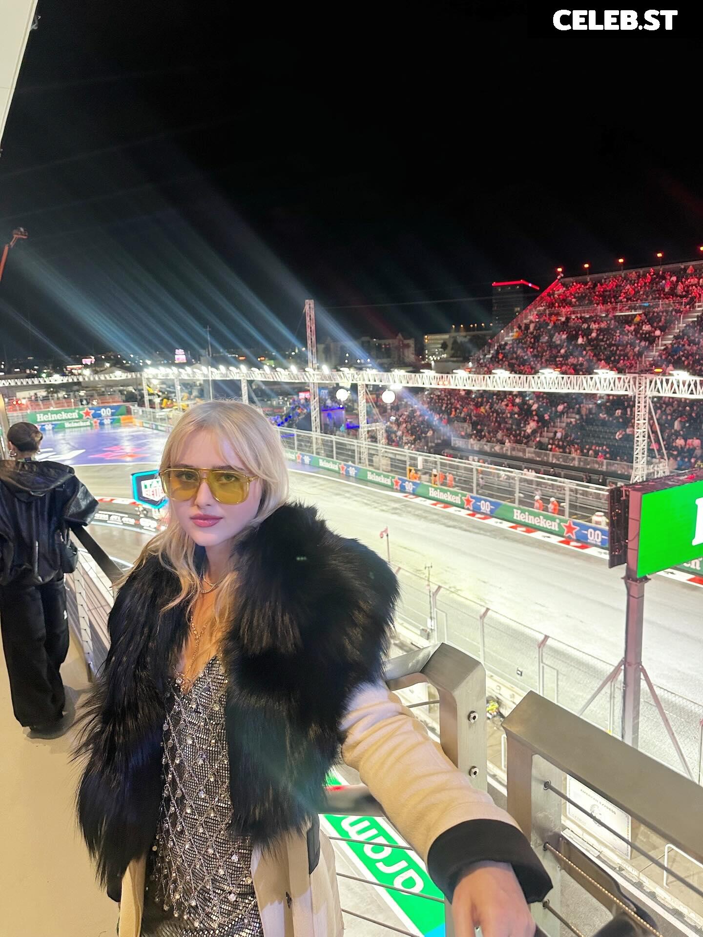 Kathryn Newton Image 22949038