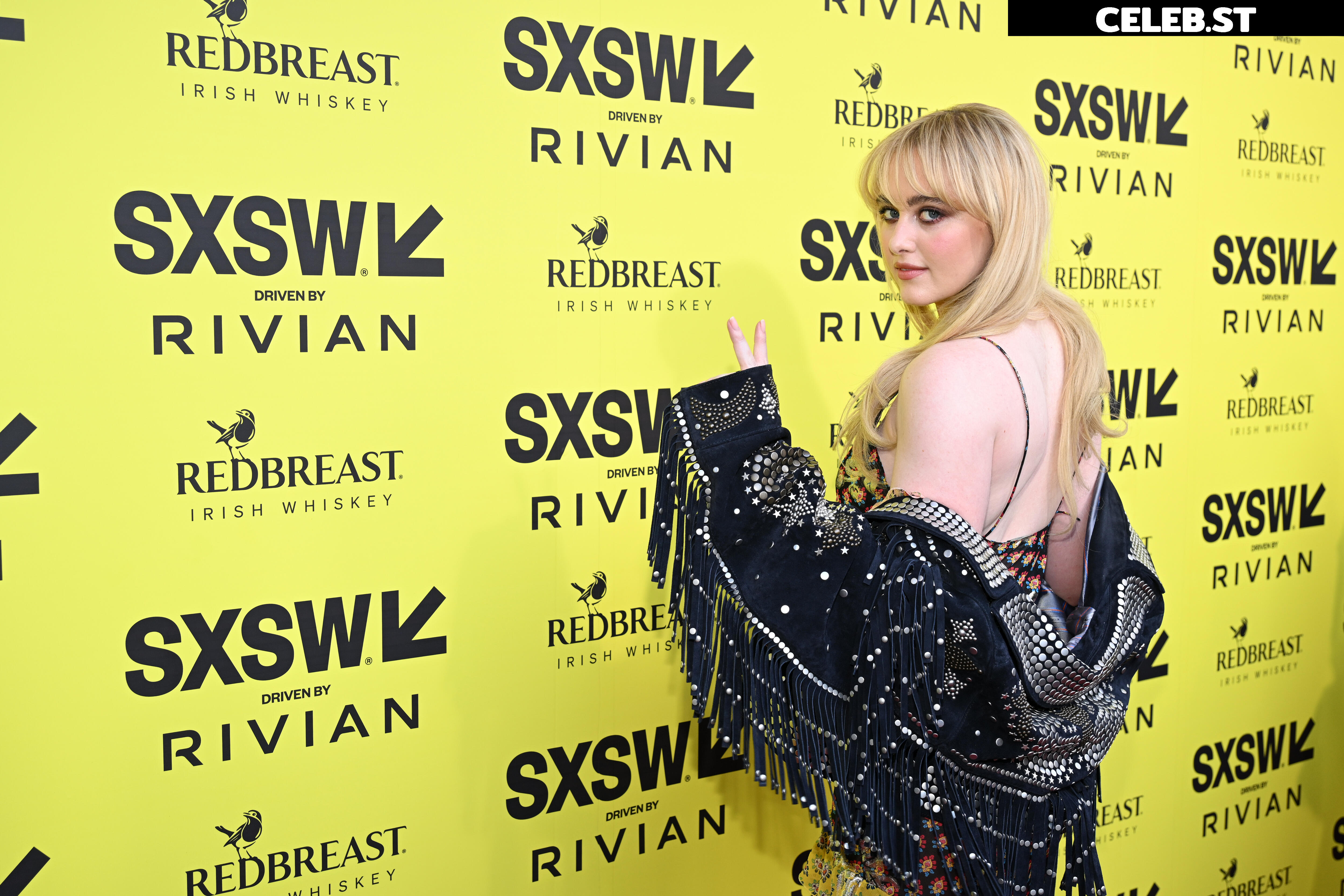 Kathryn Newton Image 22949353