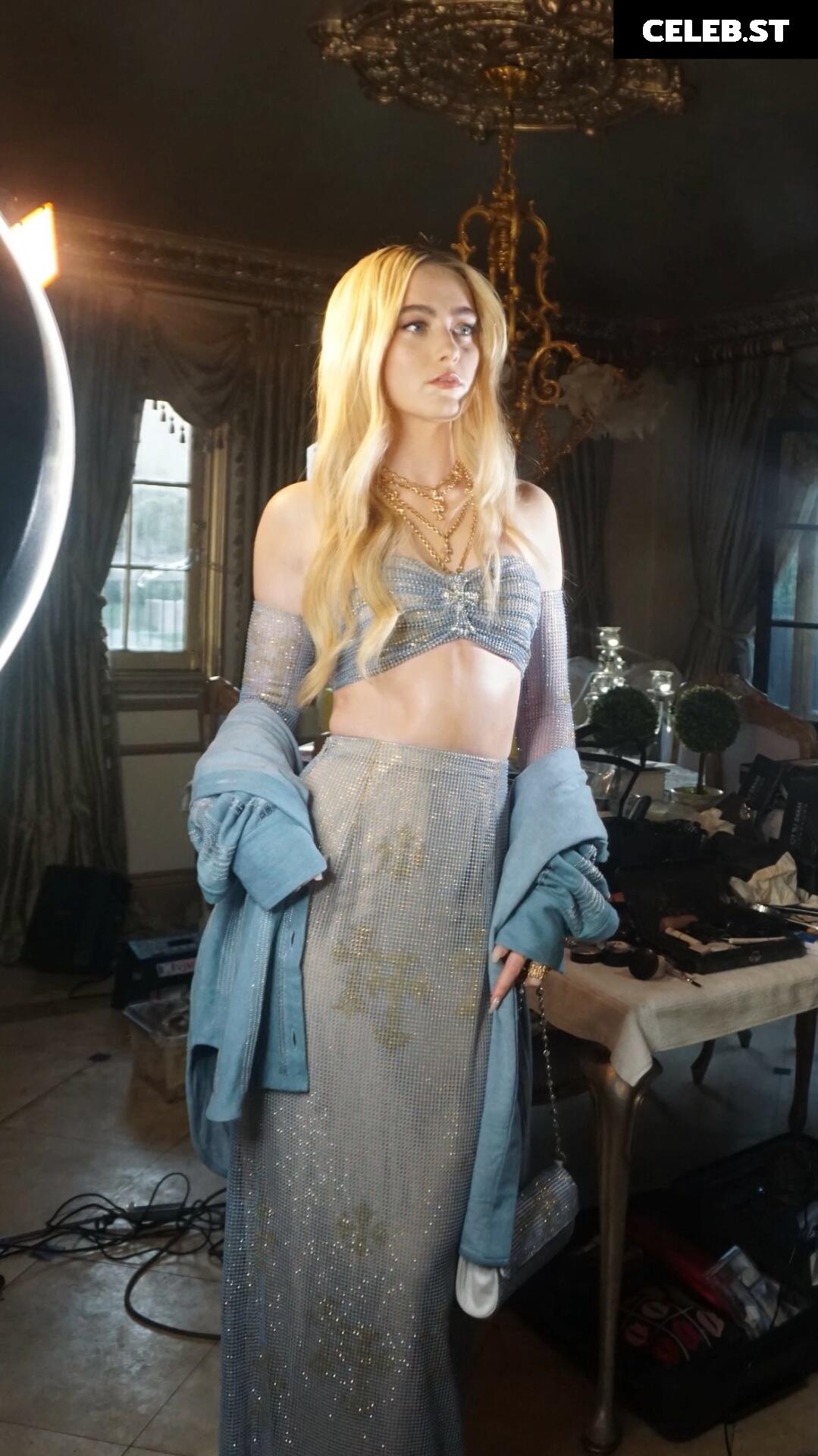 Kathryn Newton Image 22949258