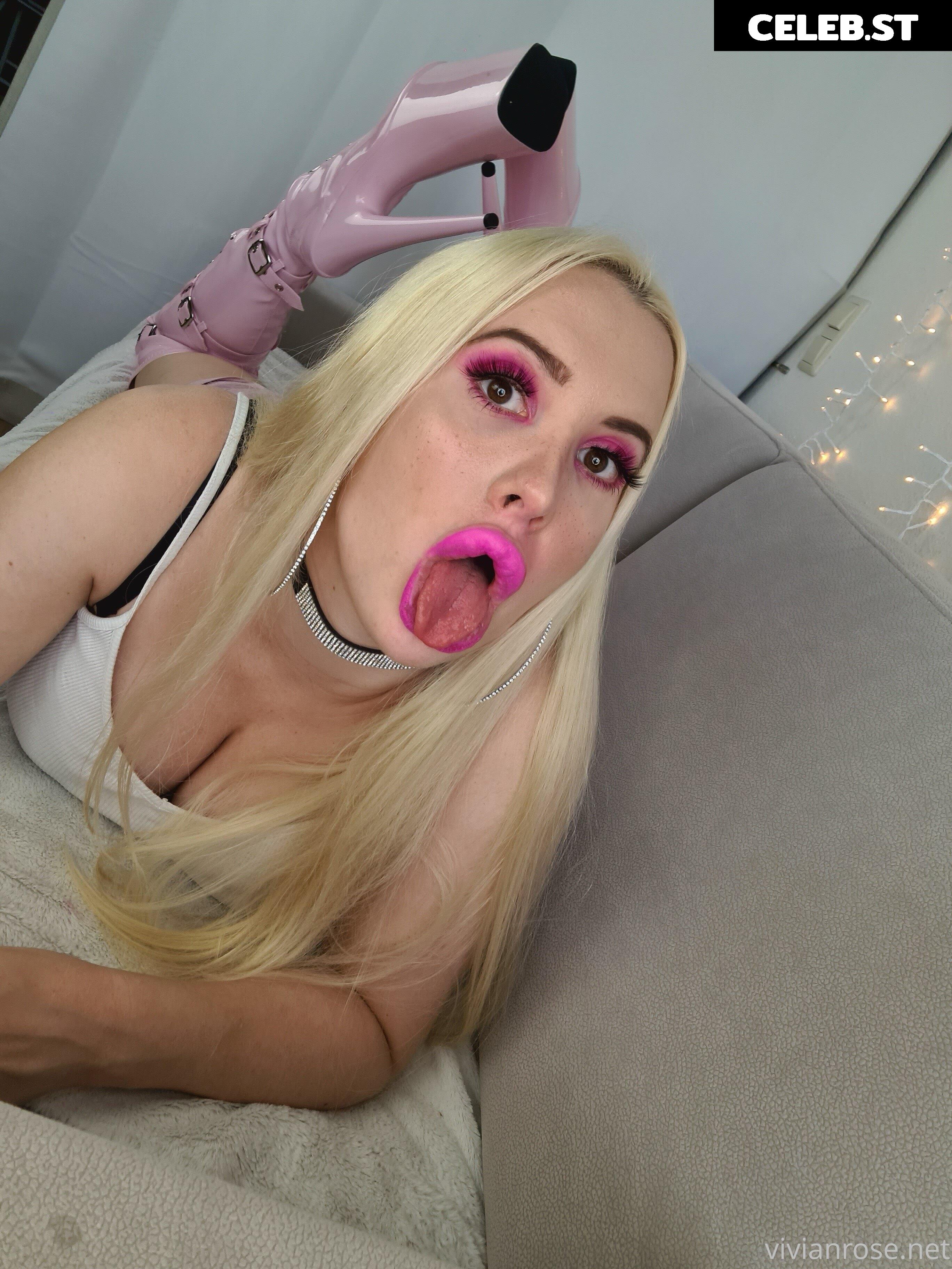 Vivian Rose Image 2292566