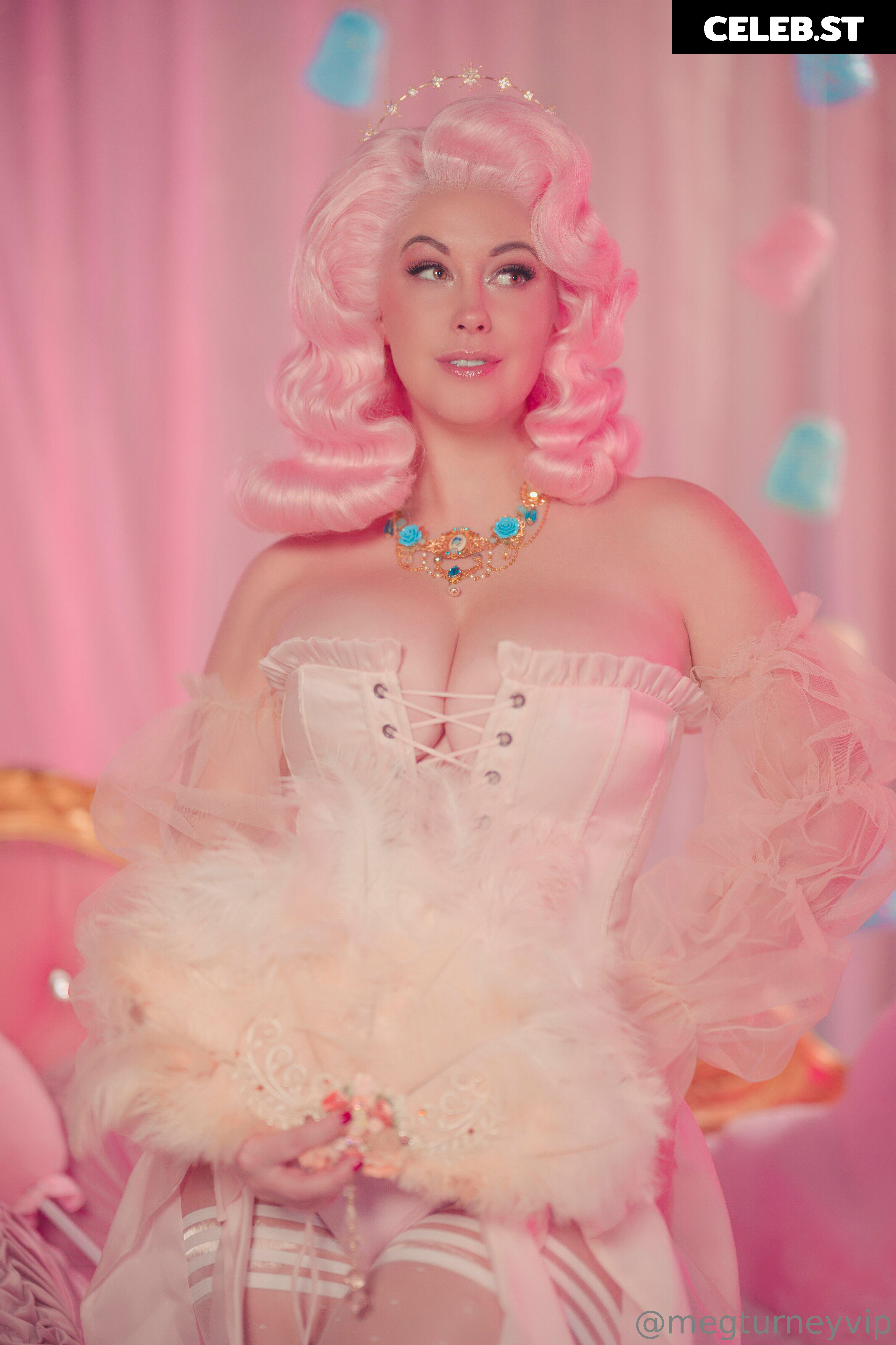 Meg Turney Image 2290854