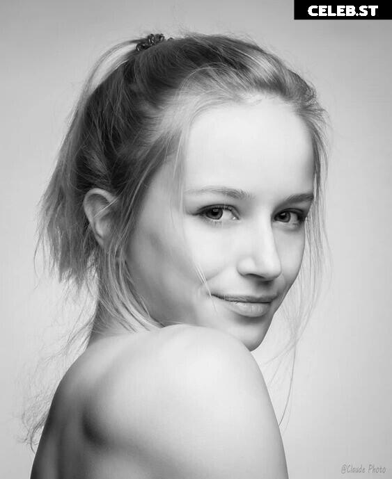 Aline Dessine | aline_dessine Image 22998533