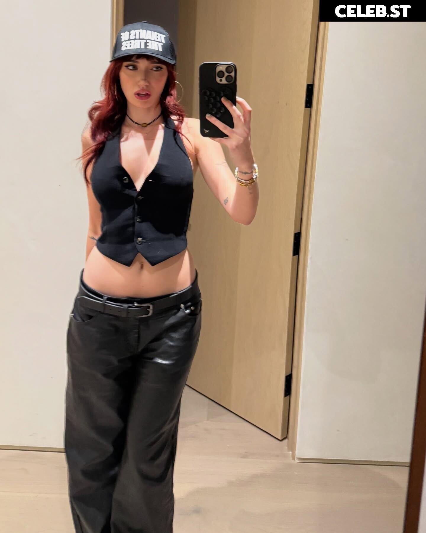 Olivia O'Brien Image 22998180