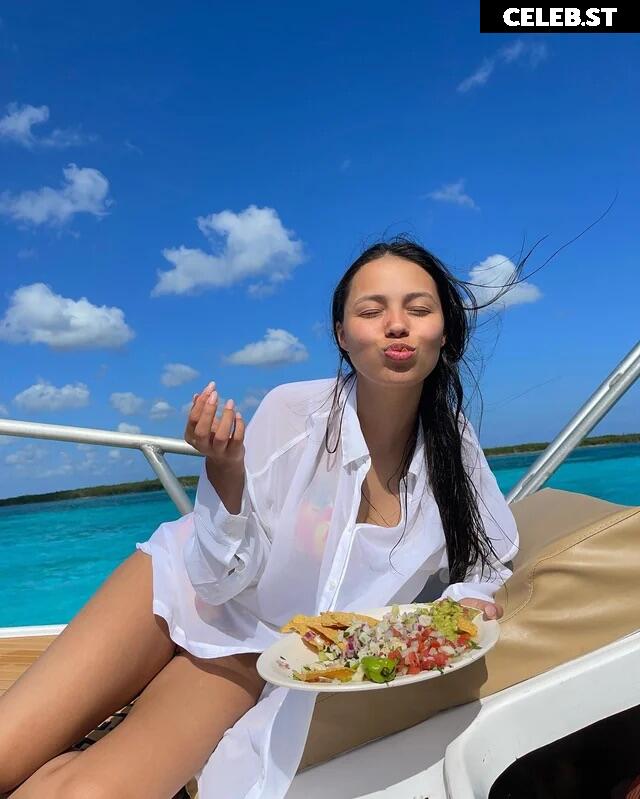 Fiona Barron Image 22995083