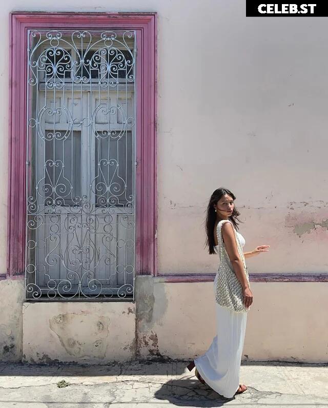 Fiona Barron Image 22995073