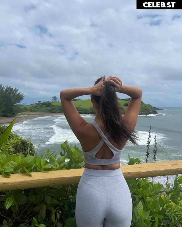 Fiona Barron Image 22995077