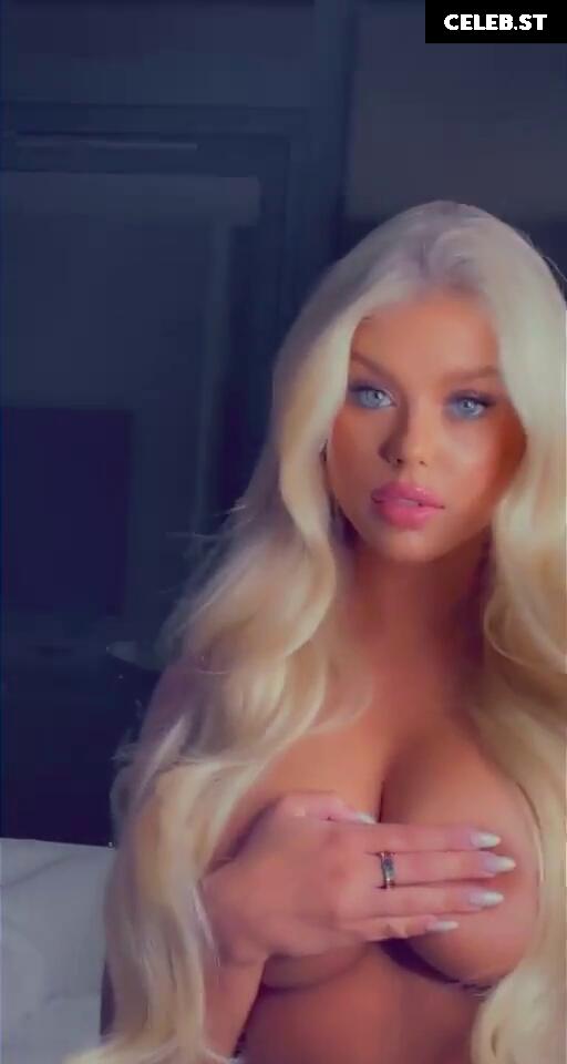Kaylyn Slevin Image 22997778