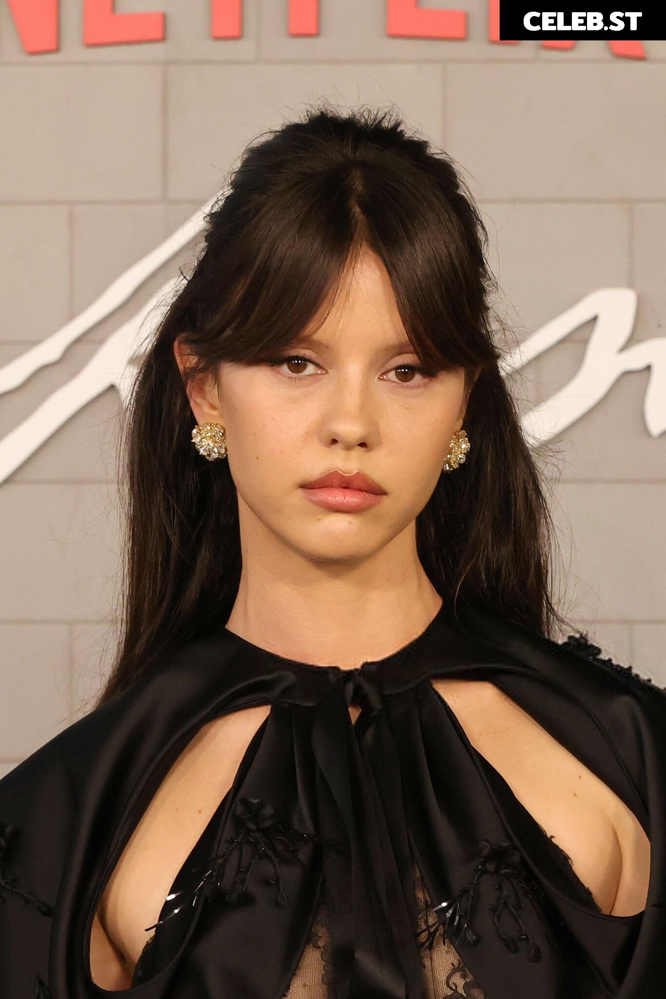 Mia Goth Image 22991478