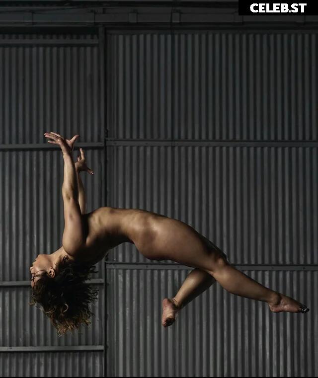 Katelyn Ohashi Image 22991060