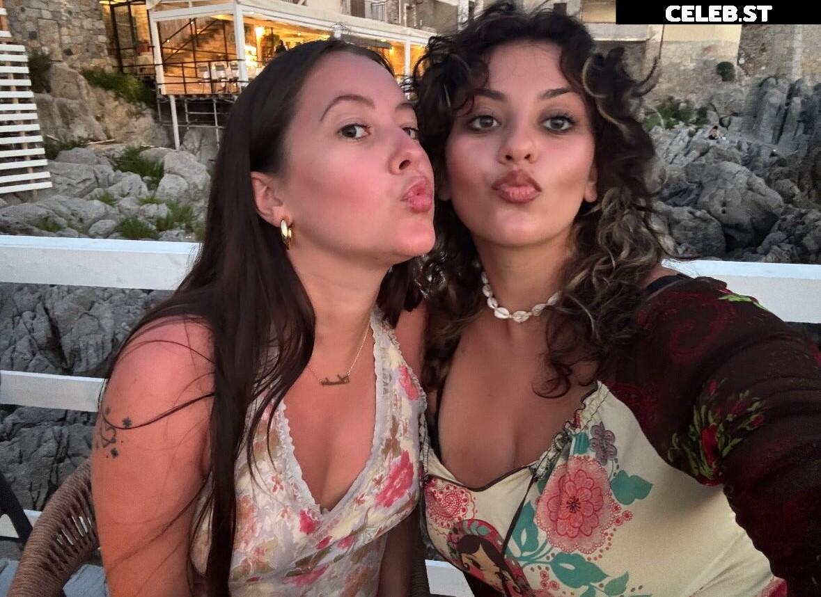 Claudia Perez Image 22992429