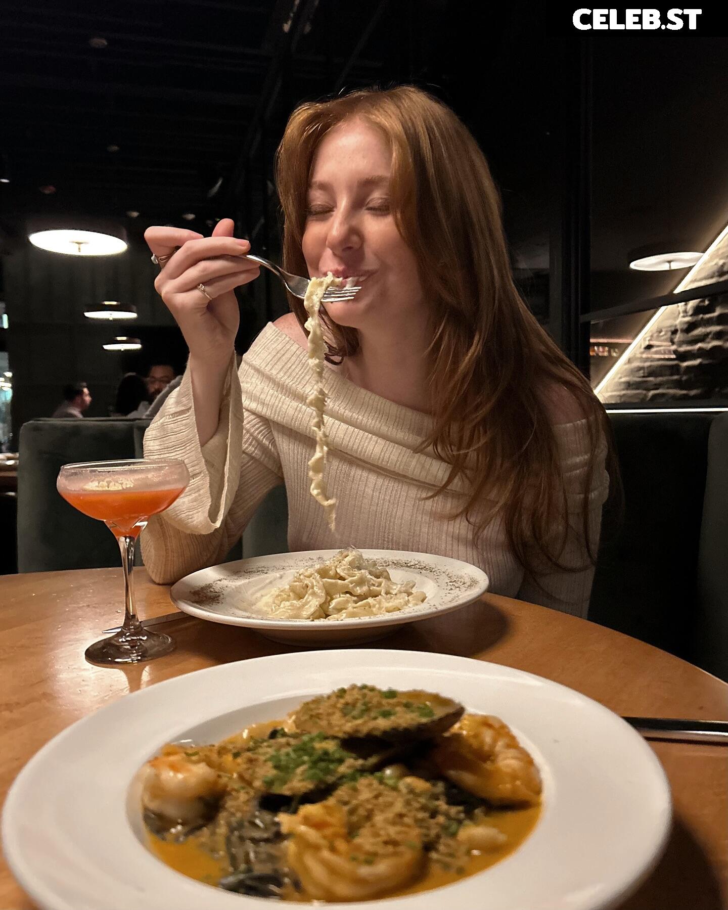 Madeline Ford (@madelineaford) Image 22858160