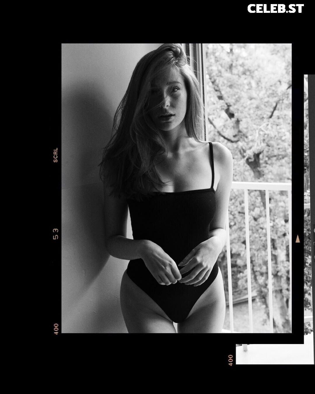 Madeline Ford (@madelineaford) Image 22858076