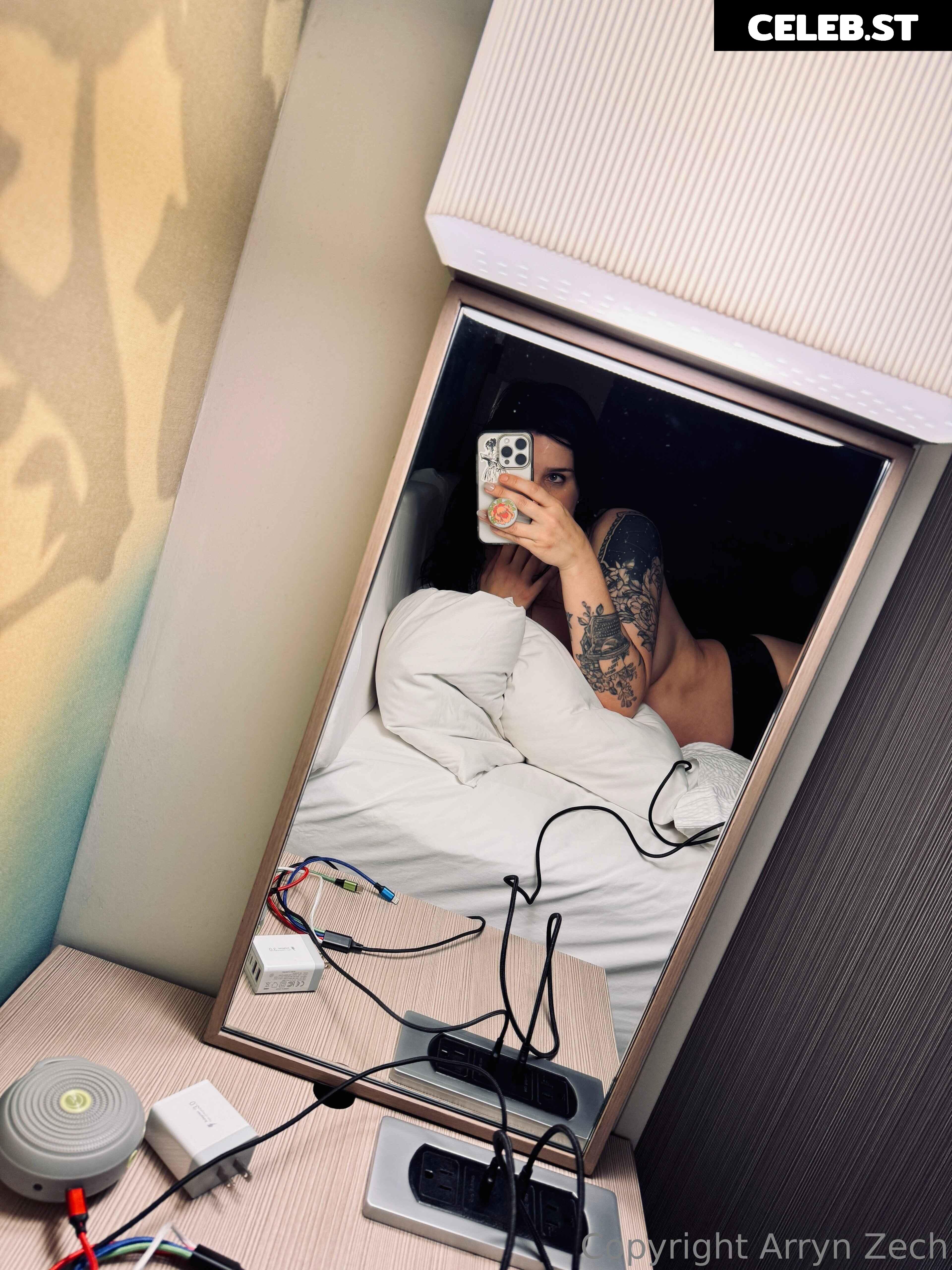 Arryn Zech Image 22868017