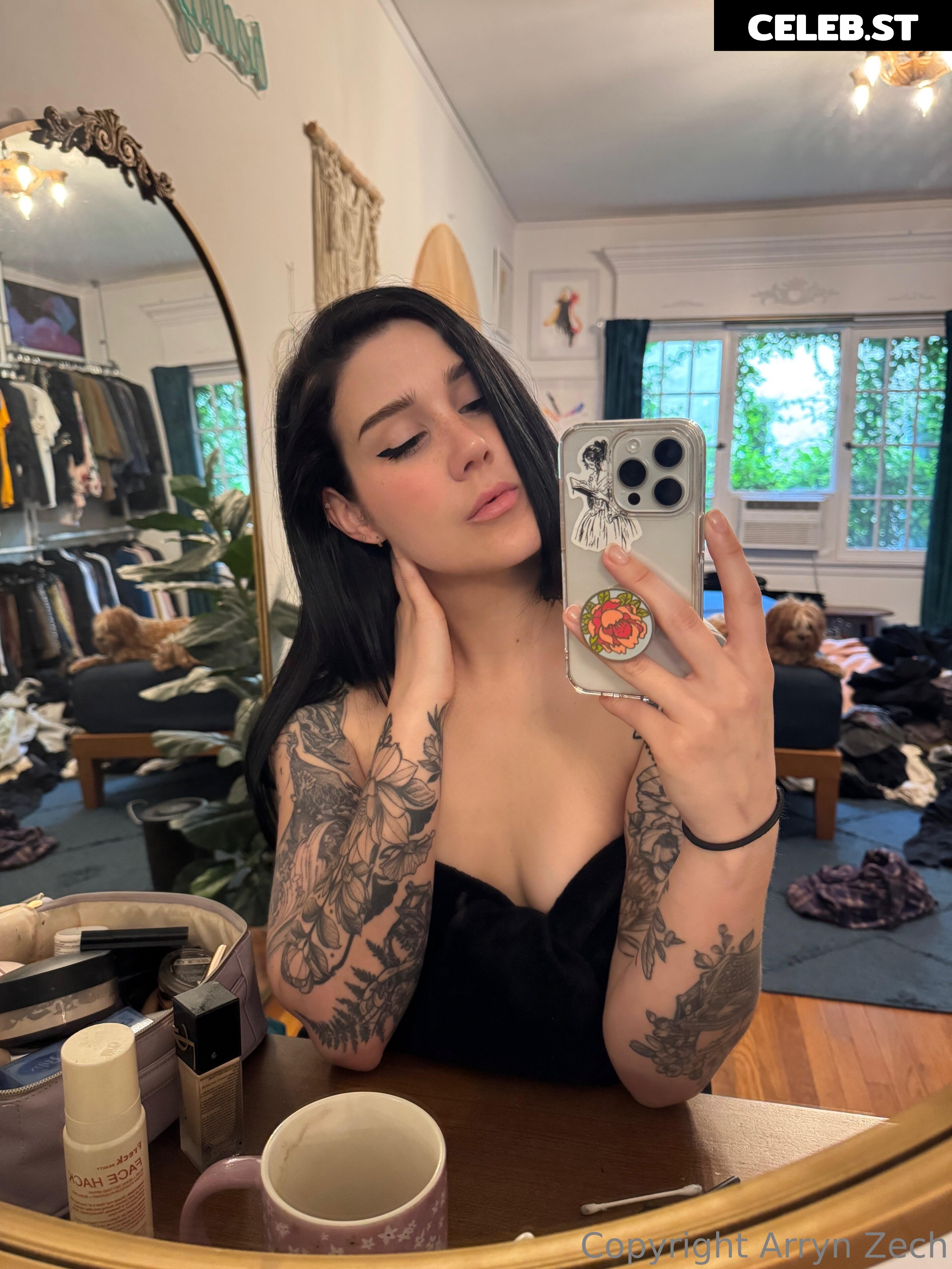Arryn Zech Image 22868005