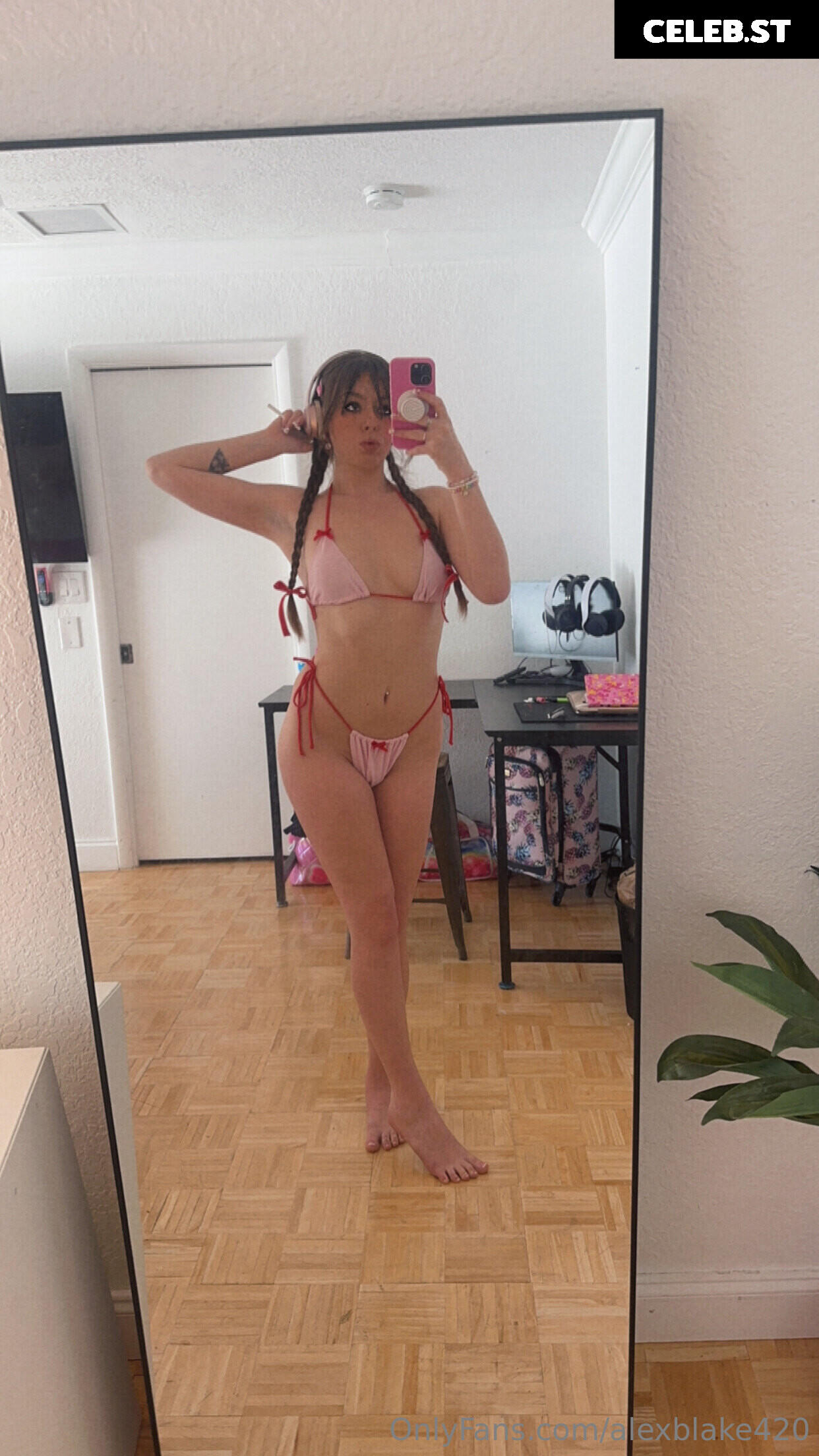 Alex Blake Image 22864151