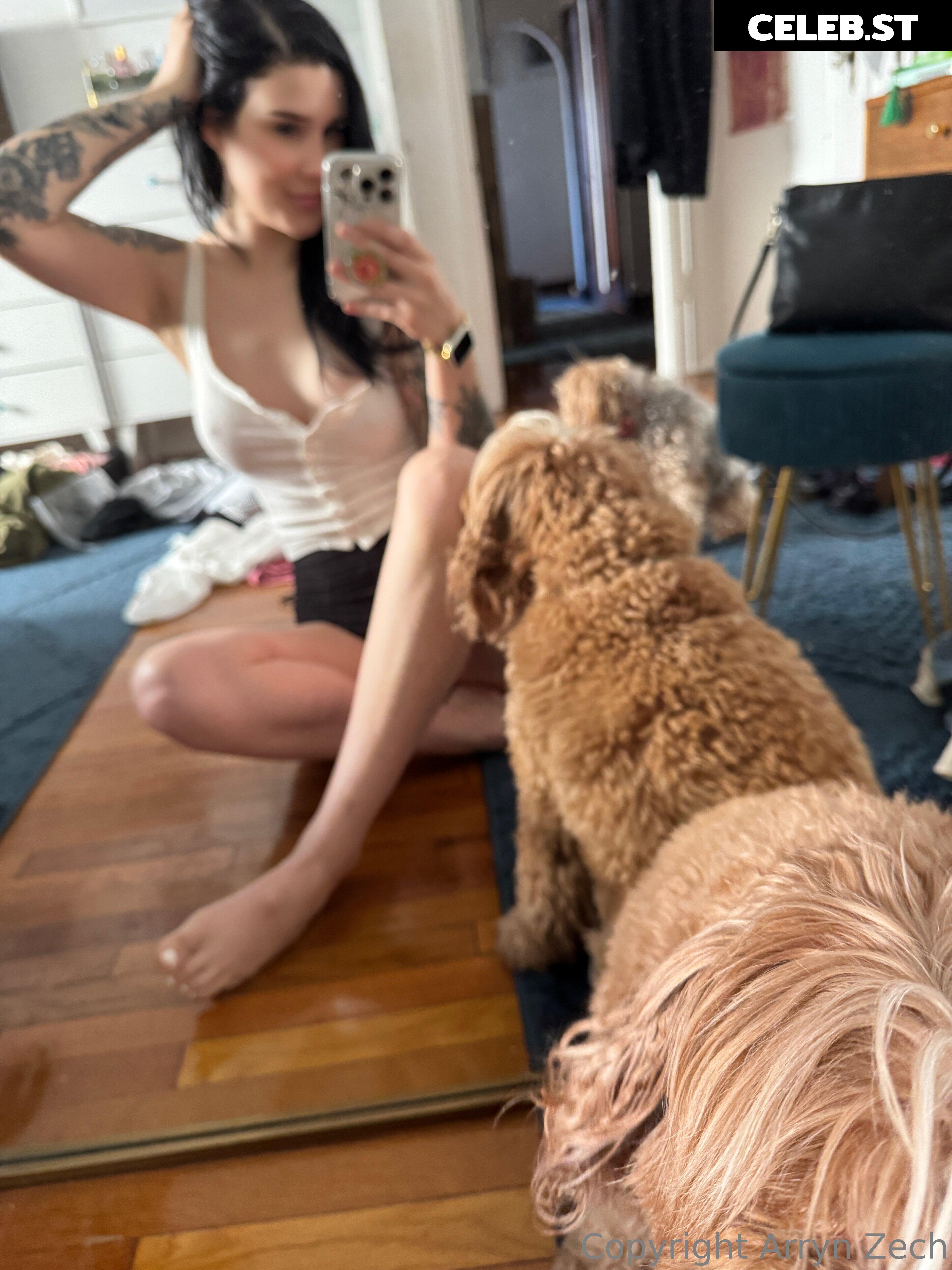 Arryn Zech Image 22867904