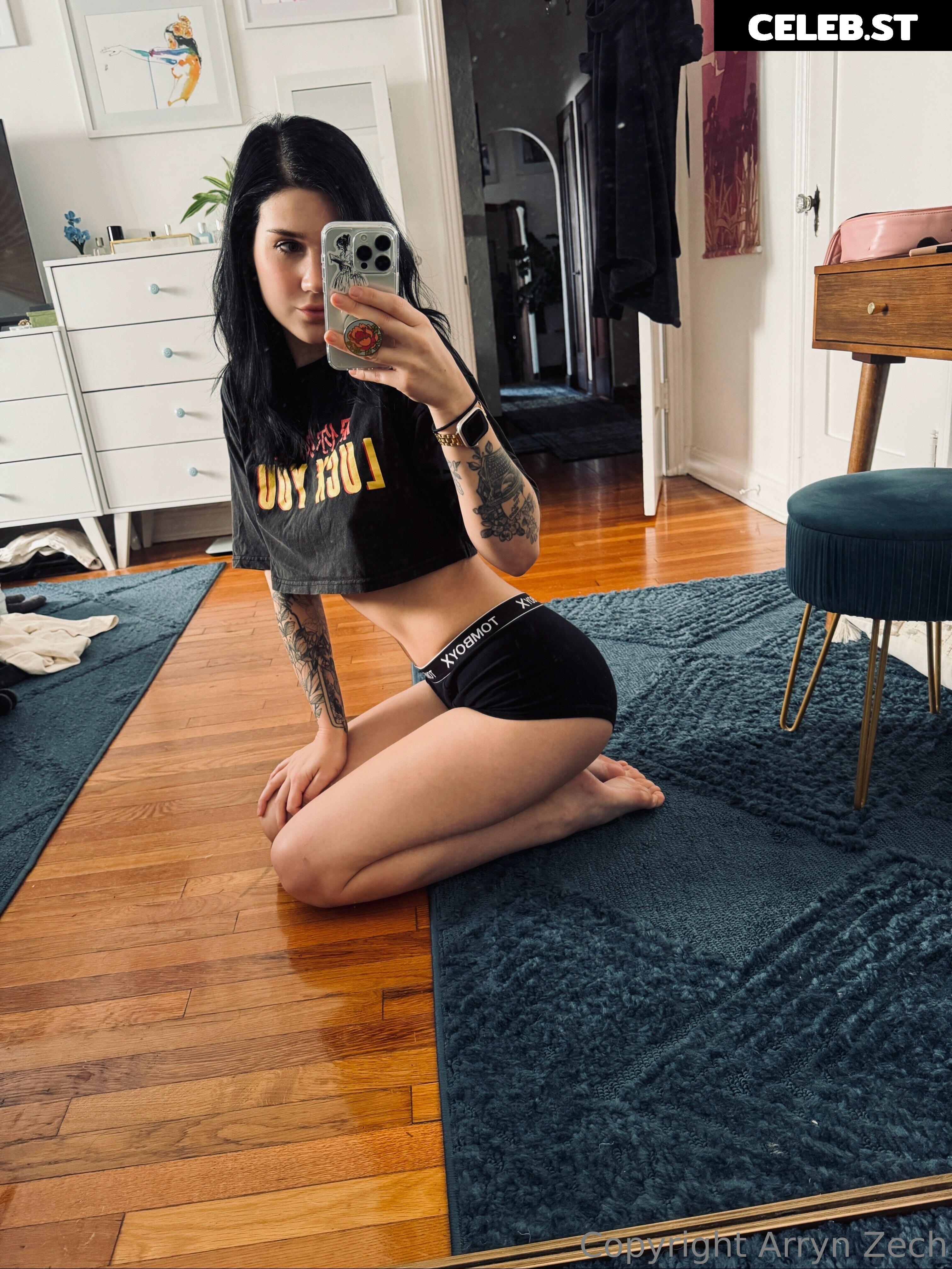 Arryn Zech Image 22867857