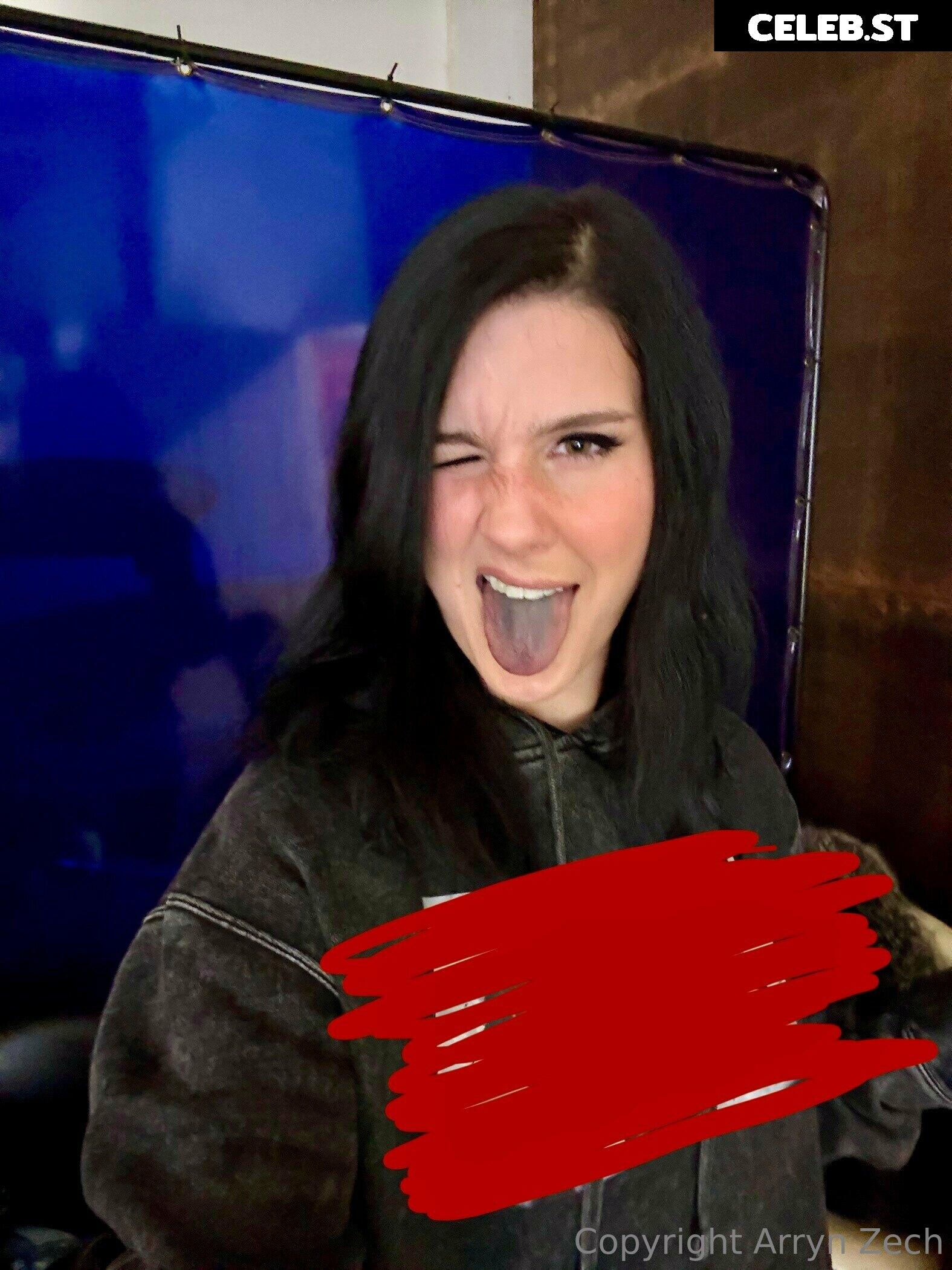 Arryn Zech Image 22867681