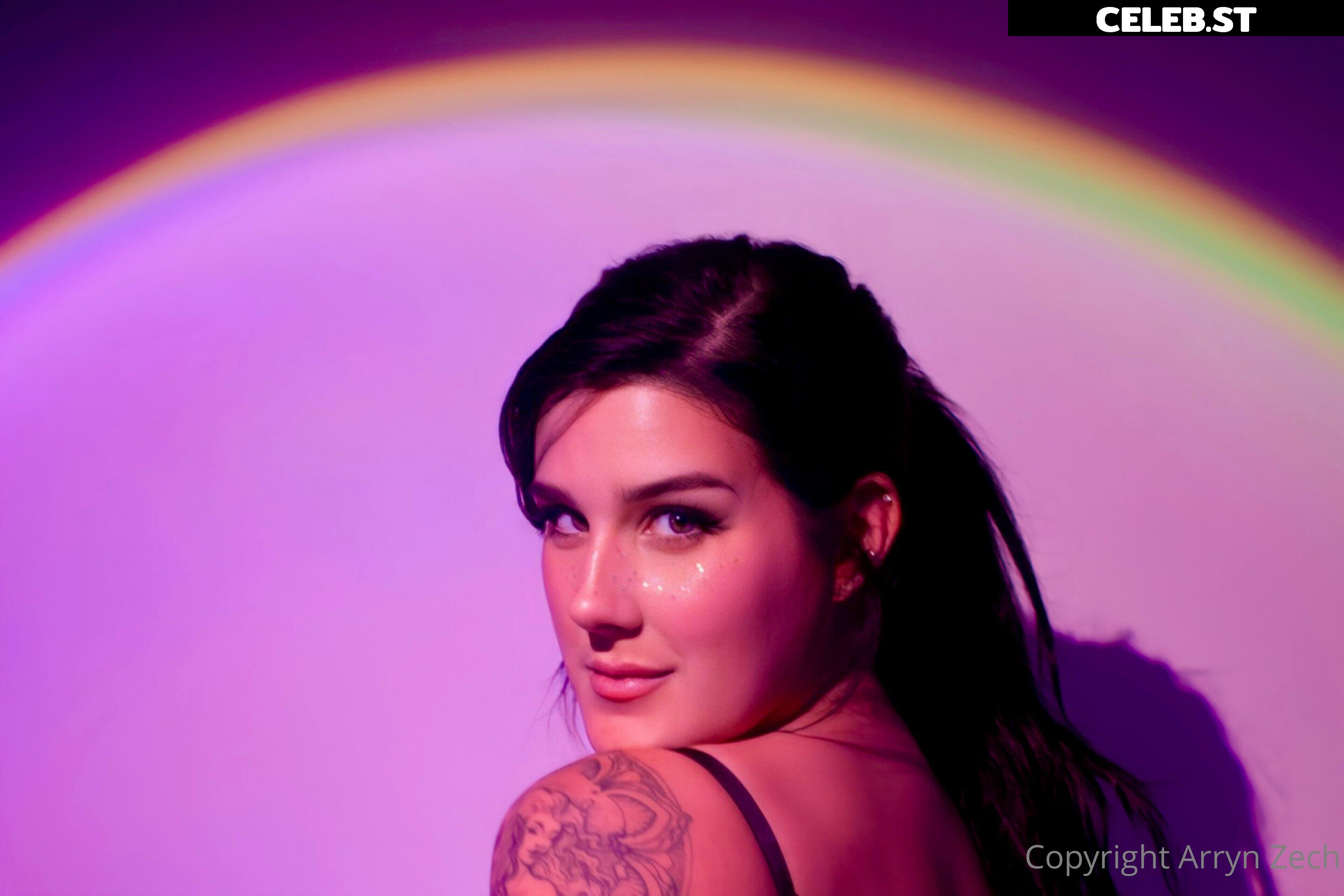 Arryn Zech Image 22867674