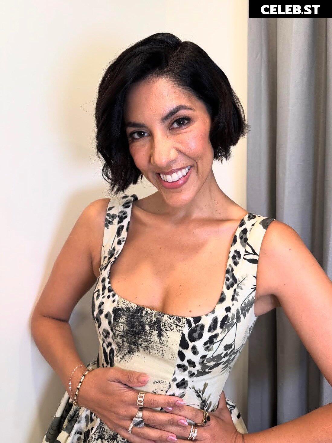Stephanie Beatriz (Rosa Diaz from Brooklyn Nine-Nine) Image 22861318