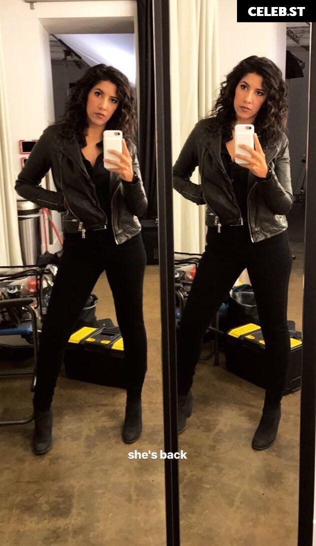 Stephanie Beatriz (Rosa Diaz from Brooklyn Nine-Nine) Image 22861302