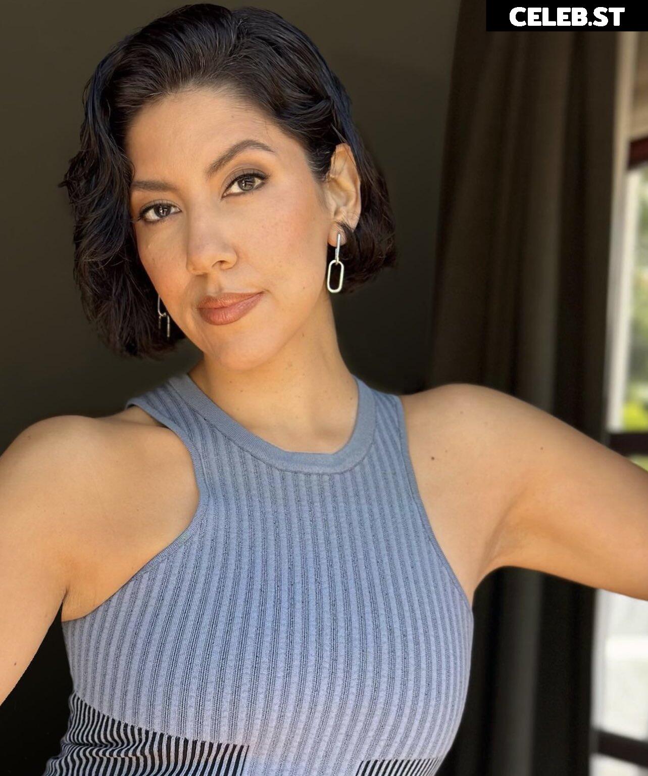 Stephanie Beatriz (Rosa Diaz from Brooklyn Nine-Nine) Image 22861262