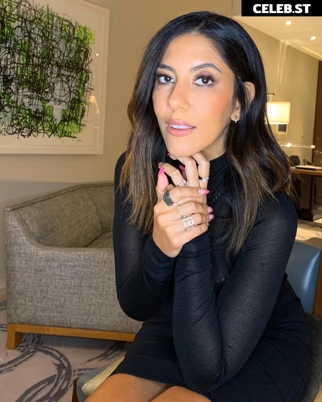 Stephanie Beatriz (Rosa Diaz from Brooklyn Nine-Nine) Image 22861261