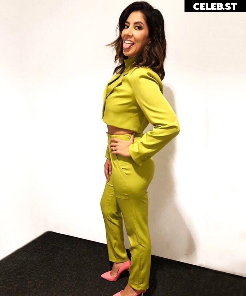 Stephanie Beatriz (Rosa Diaz from Brooklyn Nine-Nine) Image 22861264