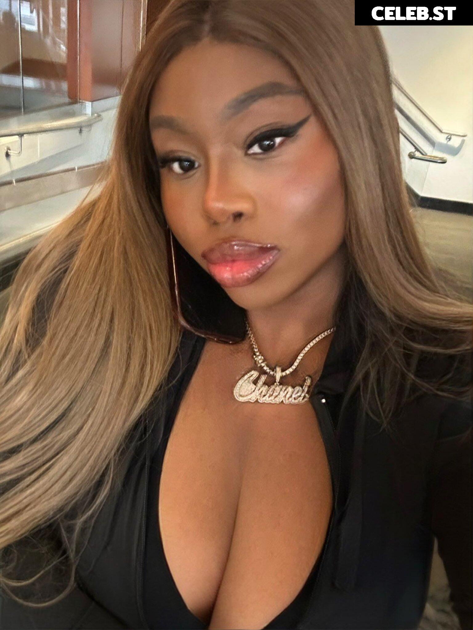 TS Sexy Kayla | tssexykayla Image 22877037