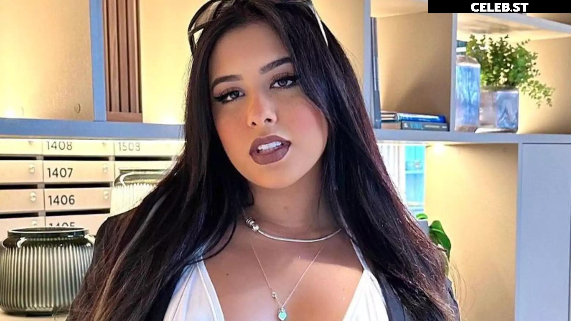 Cinthia Cruz Image 22818236