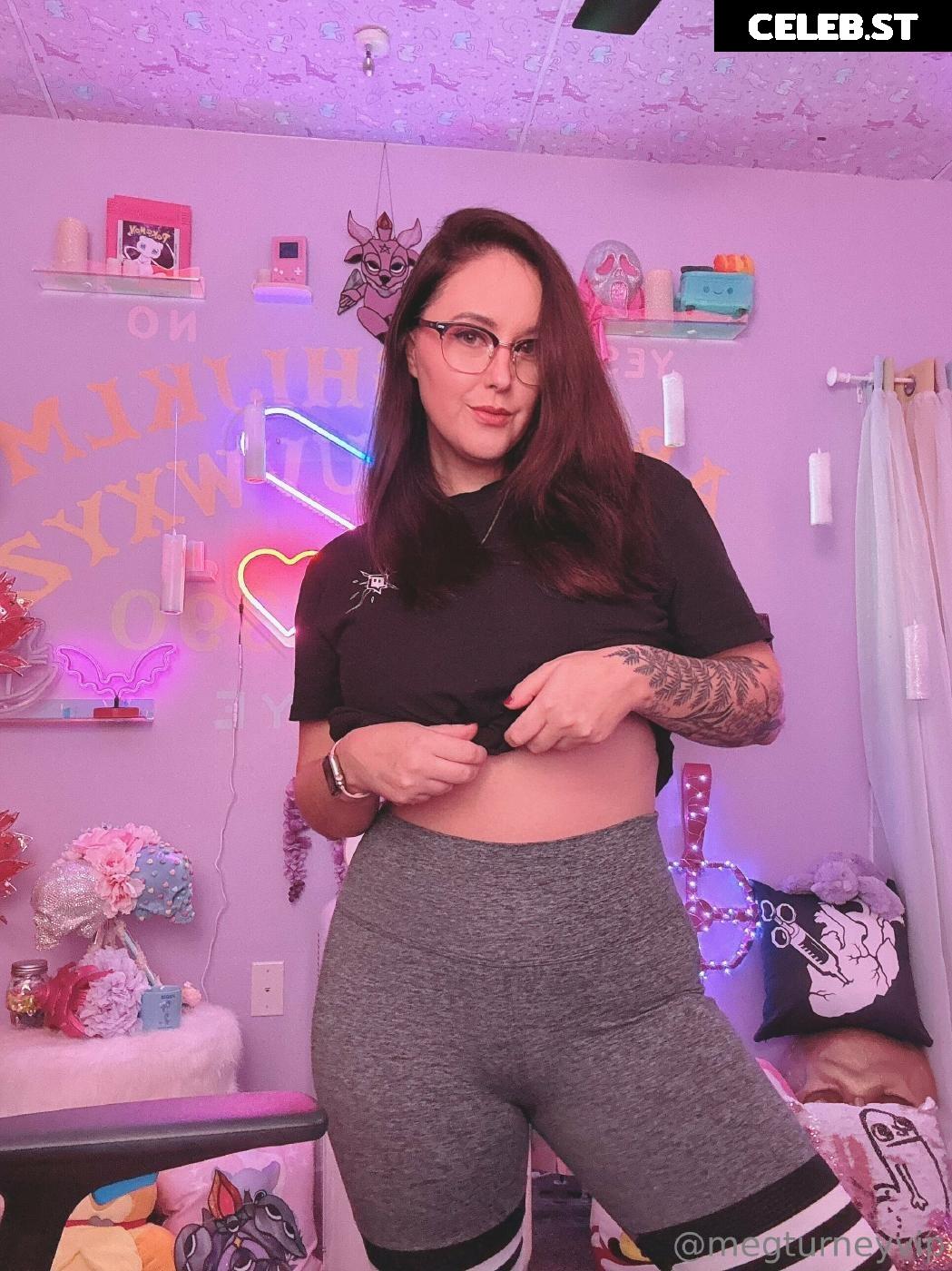 Meg Turney Image 2281989