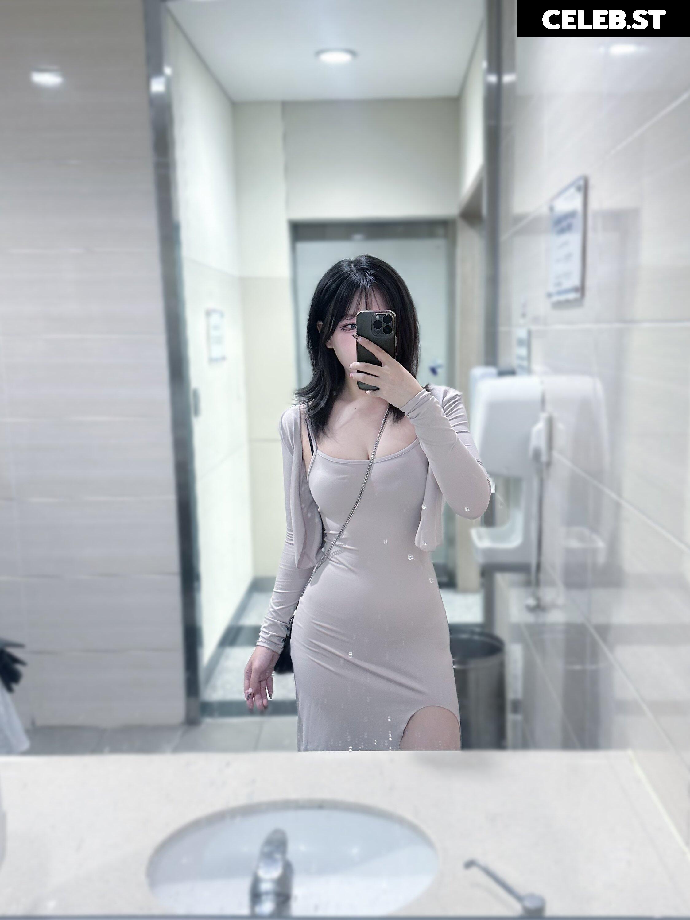 riri_thisway Image 22825627