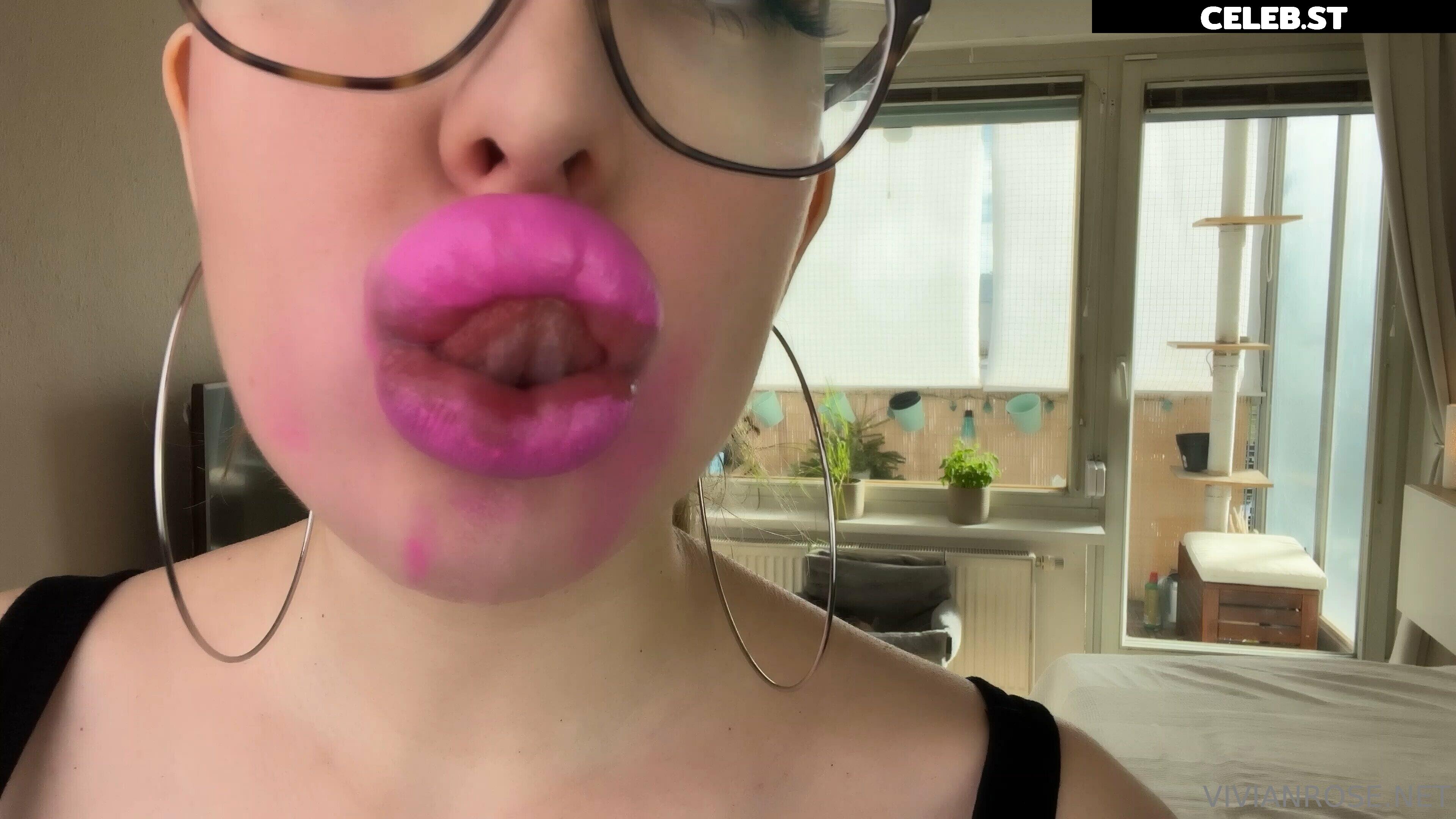 Vivian Rose Image 2282493