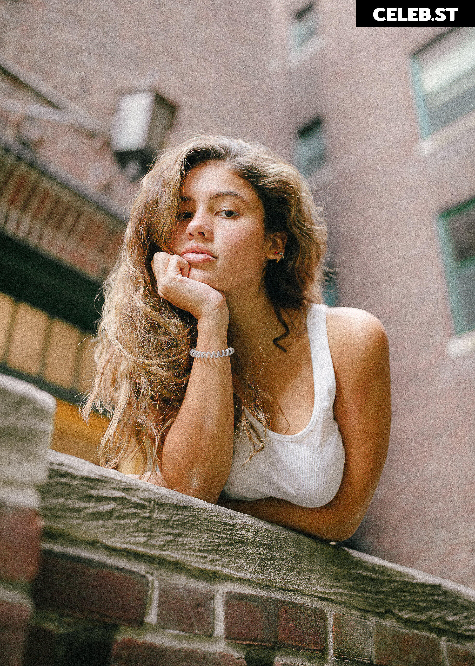 Isabella Carr / isabellacarrr Image 22827501
