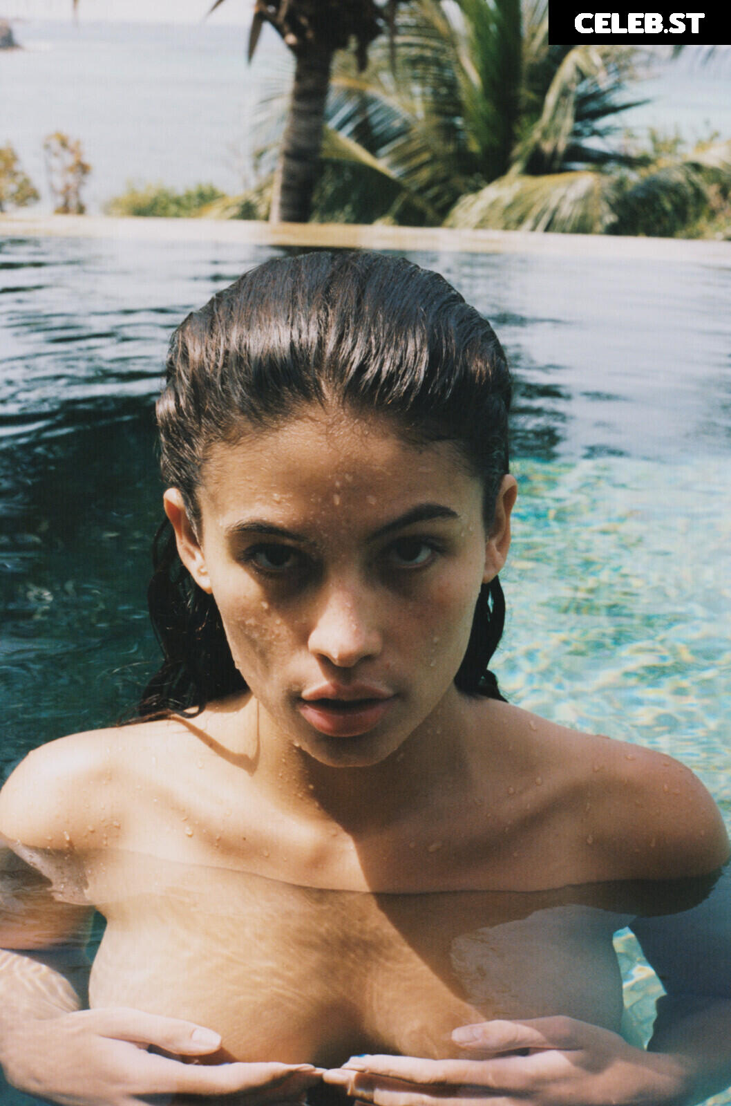 Isabella Carr / isabellacarrr Image 22827322