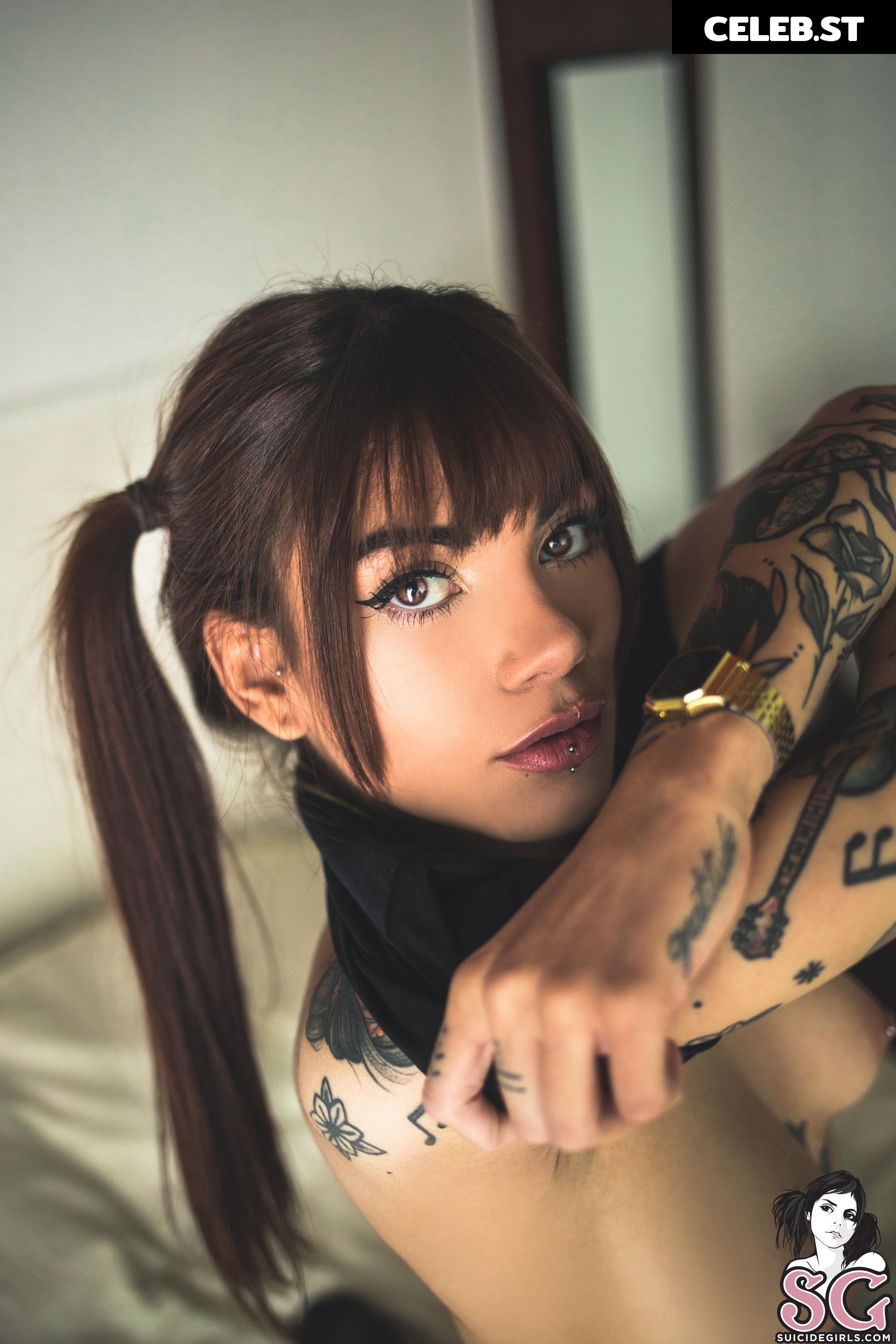 Pher Suicide Image 22831713