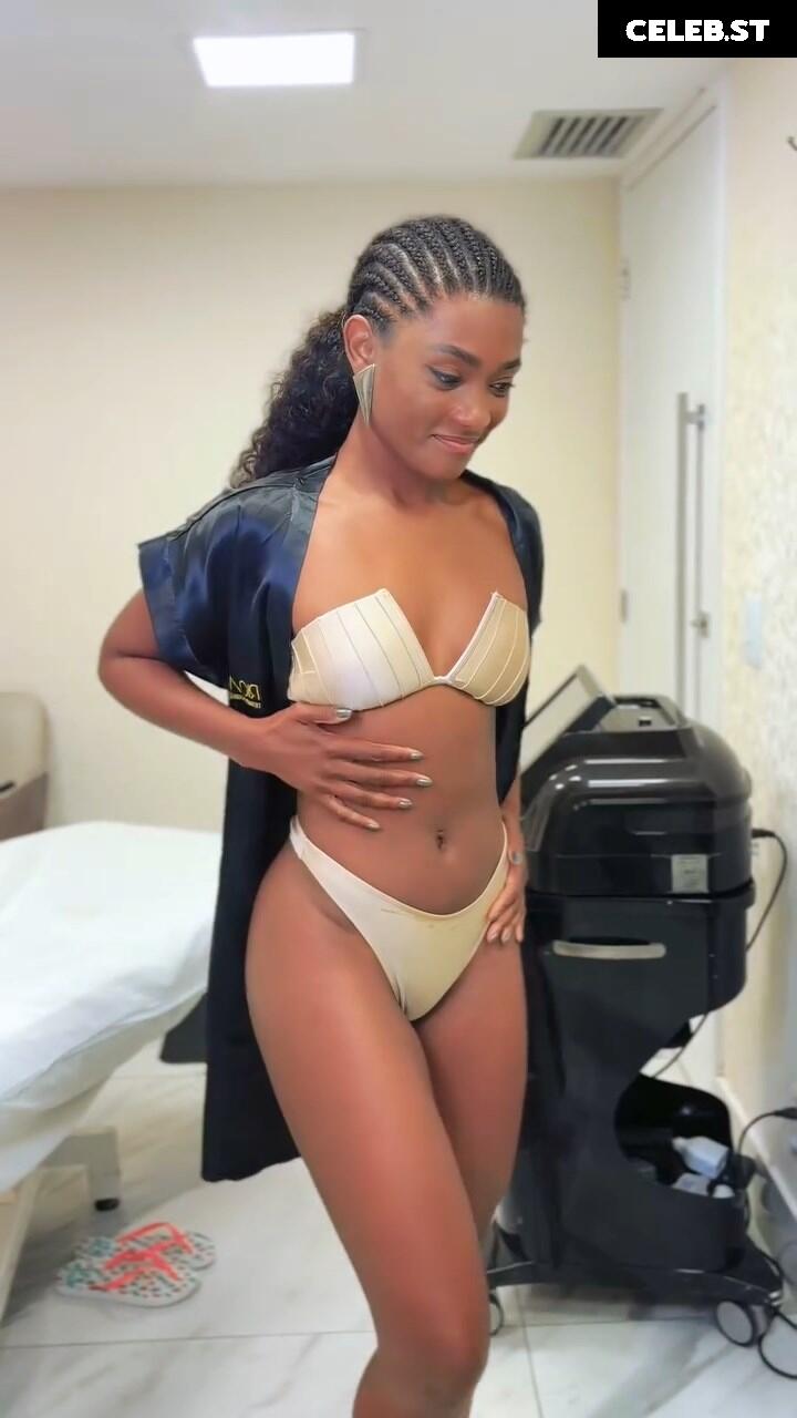 Erika Januza Image 22831121